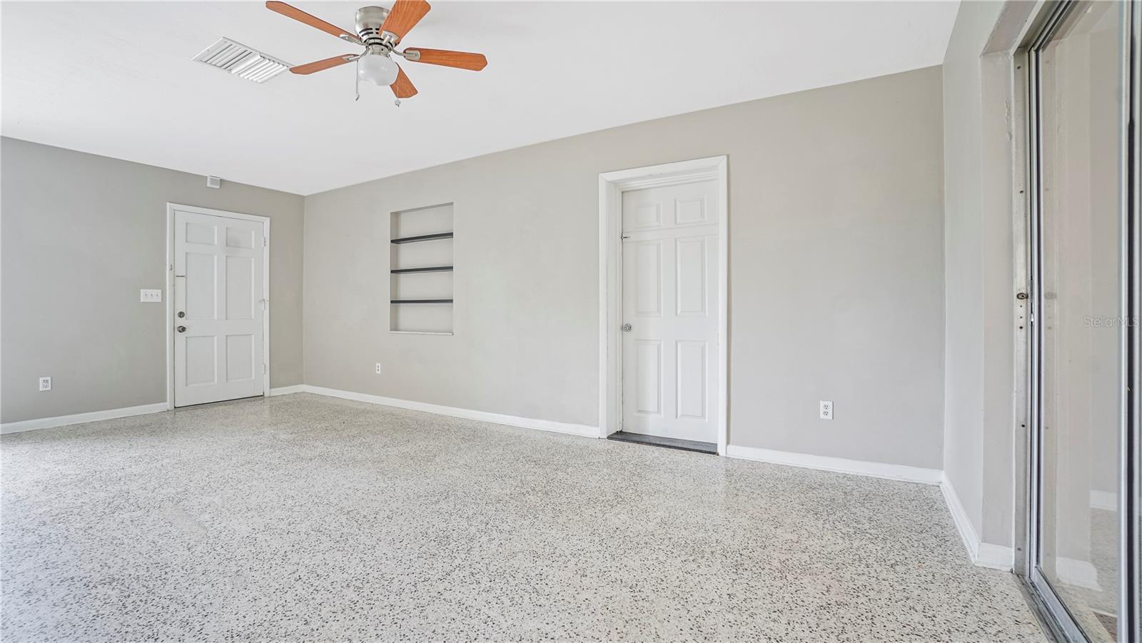 1367 GAINESVILLE DR, DELTONA, FL, 32725
