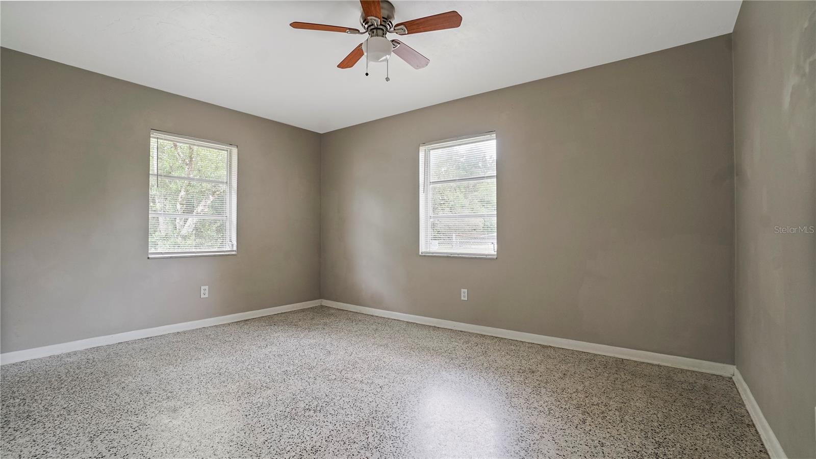 1367 GAINESVILLE DR, DELTONA, FL, 32725