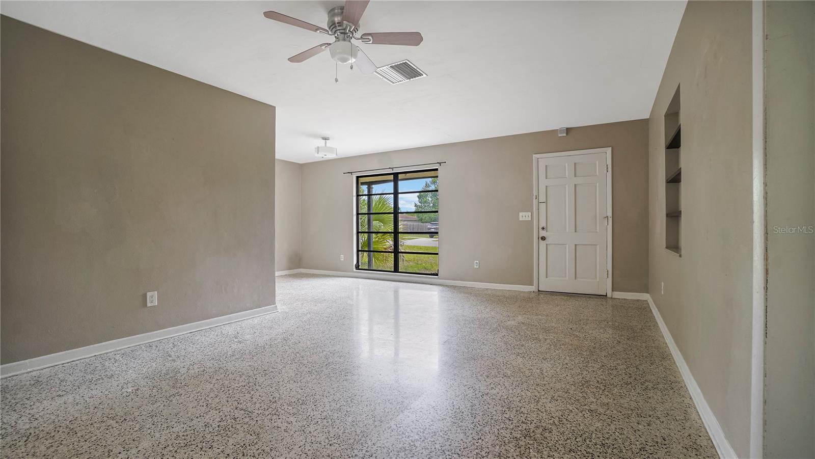 1367 GAINESVILLE DR, DELTONA, FL, 32725