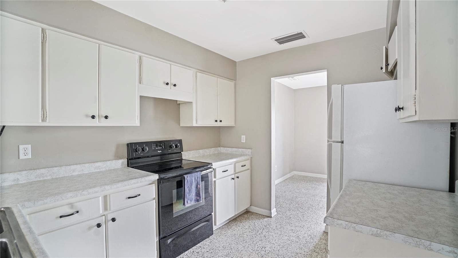 1367 GAINESVILLE DR, DELTONA, FL, 32725
