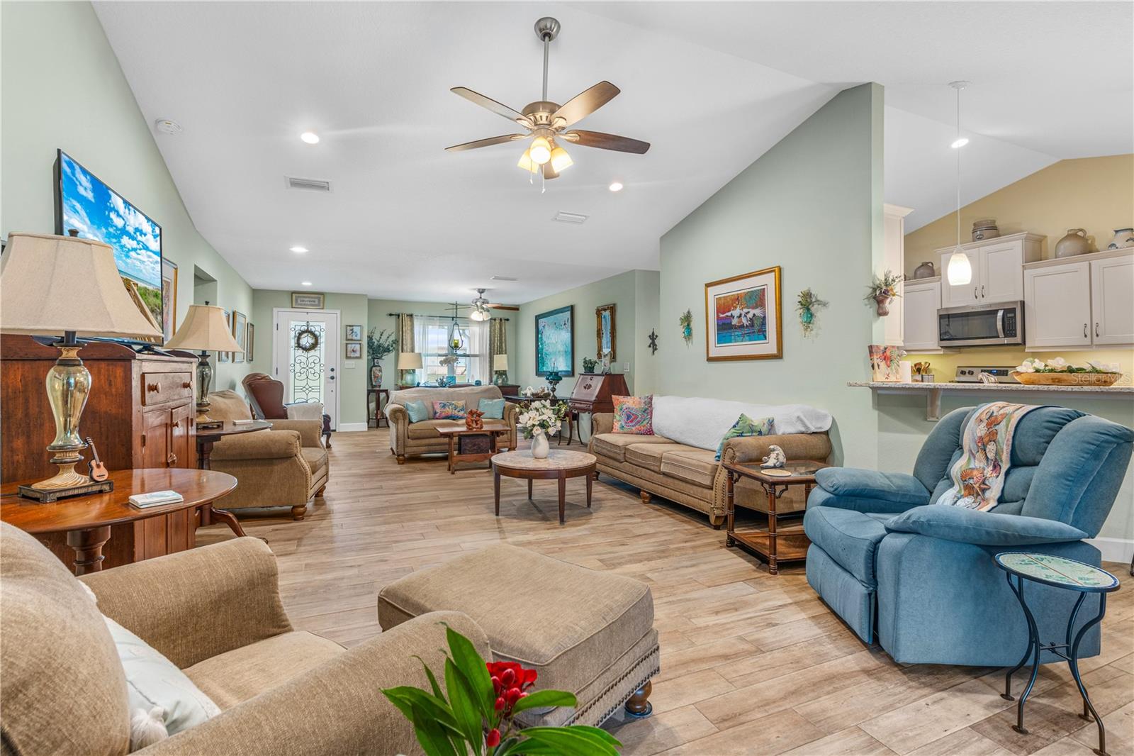 2513 QUEEN PALM DR, EDGEWATER, FL, 32141