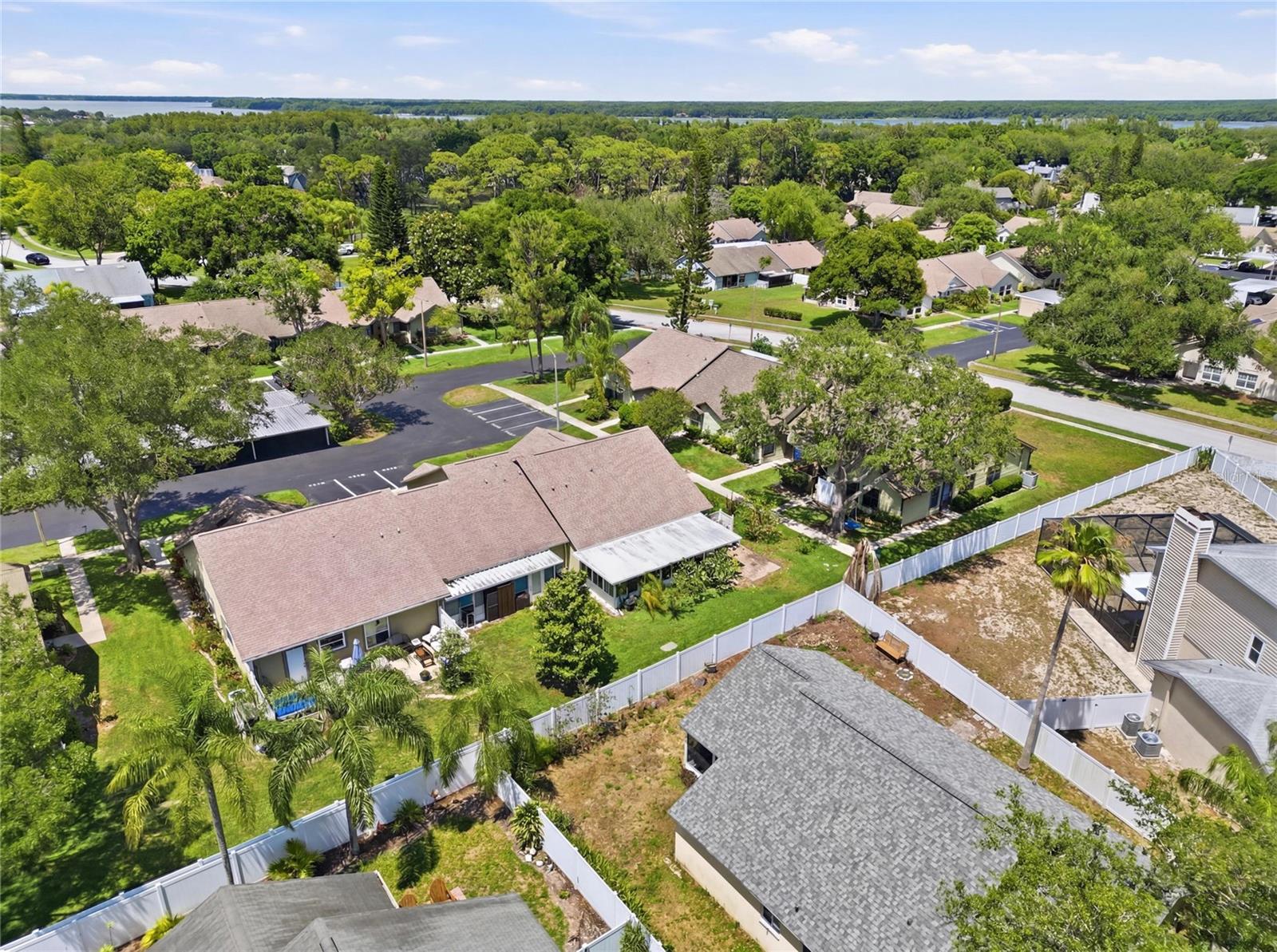 2370 BENTLEY DR, PALM HARBOR, FL, 34684
