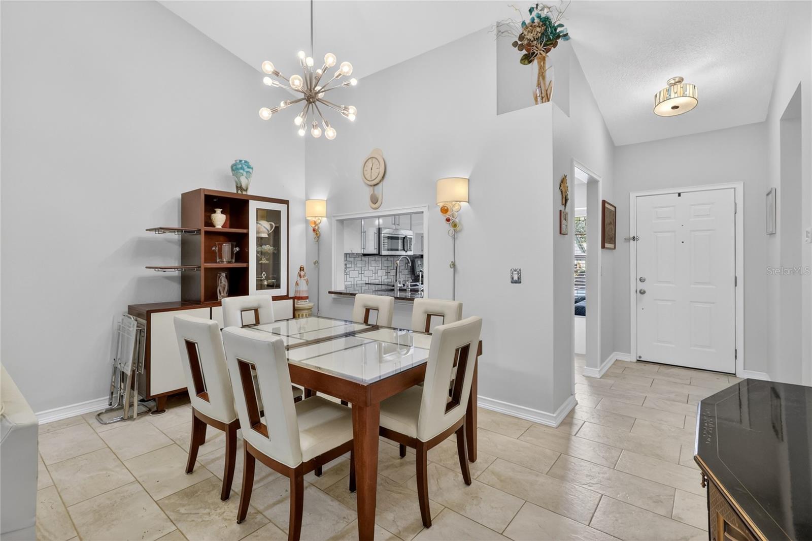 2370 BENTLEY DR, PALM HARBOR, FL, 34684