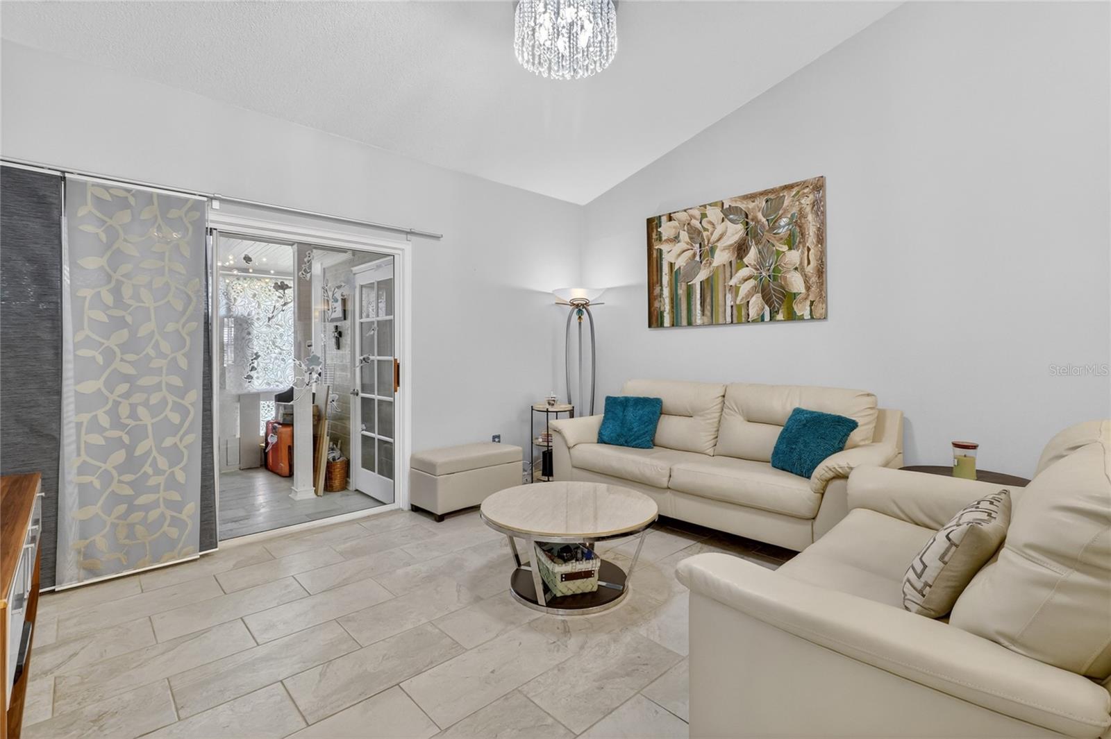 2370 BENTLEY DR, PALM HARBOR, FL, 34684