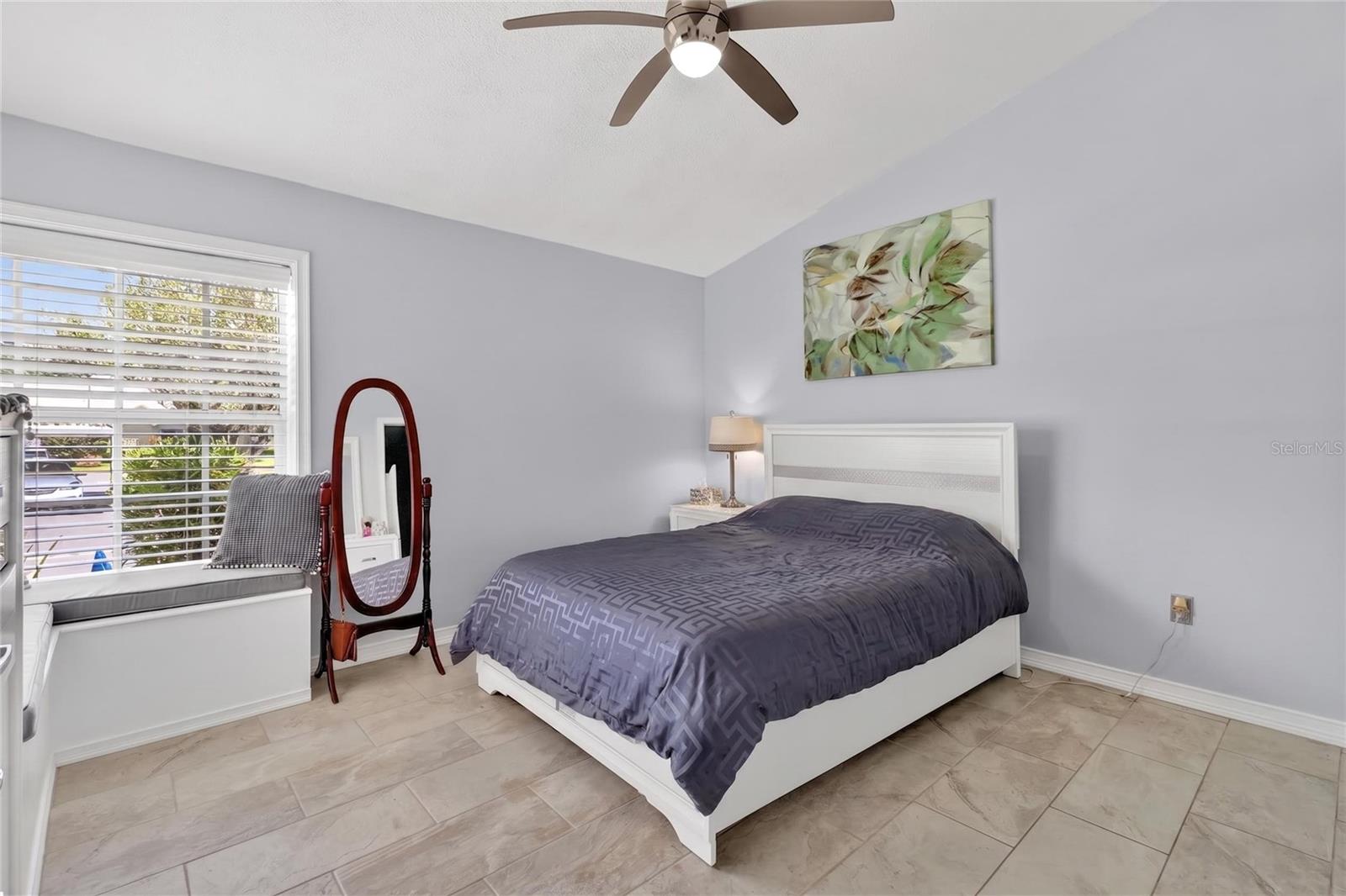 2370 BENTLEY DR, PALM HARBOR, FL, 34684
