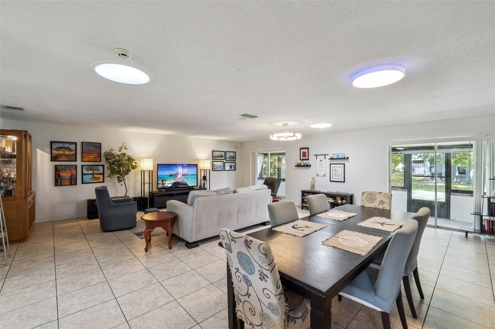10044 GARRISON LN, ORLANDO, FL, 32821