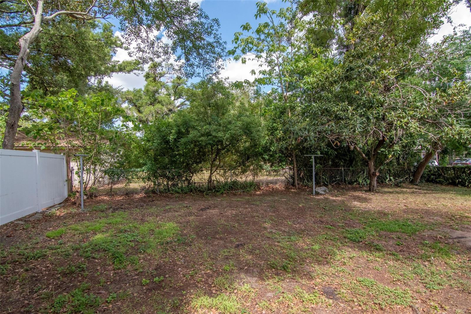 126 KINGSWAY RD, BRANDON, FL, 33510
