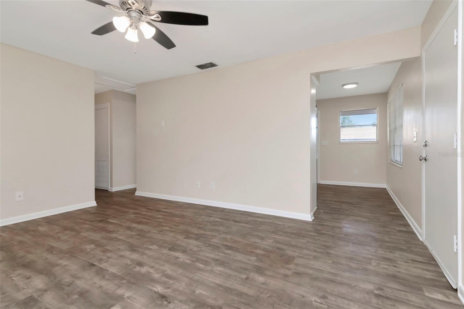 126 KINGSWAY RD, BRANDON, FL, 33510