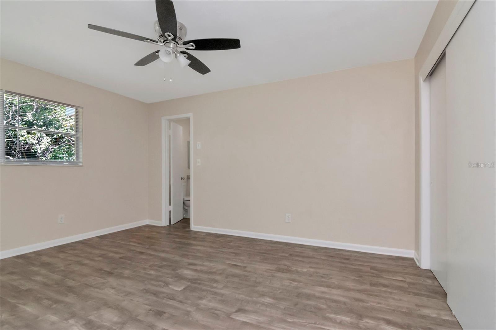 126 KINGSWAY RD, BRANDON, FL, 33510
