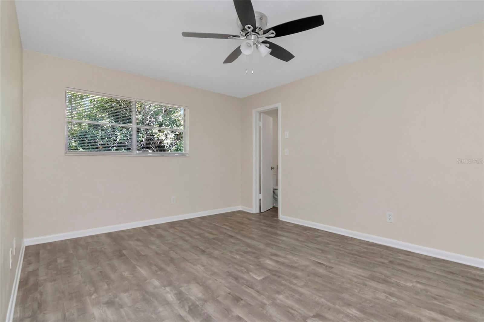 126 KINGSWAY RD, BRANDON, FL, 33510