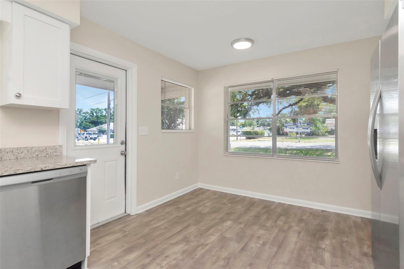 126 KINGSWAY RD, BRANDON, FL, 33510