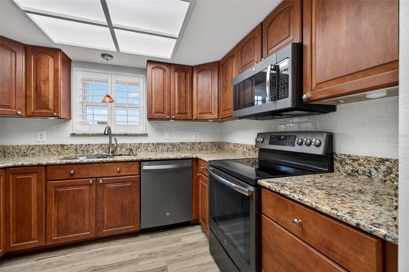 1012 HAMMOCK PINE BLVD #1012, CLEARWATER, FL, 33761