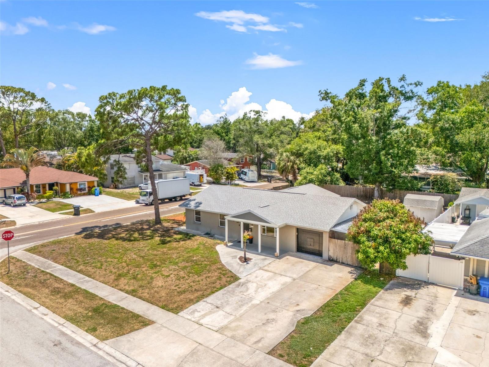 6802 CRESTHILL CT, TAMPA, FL, 33615