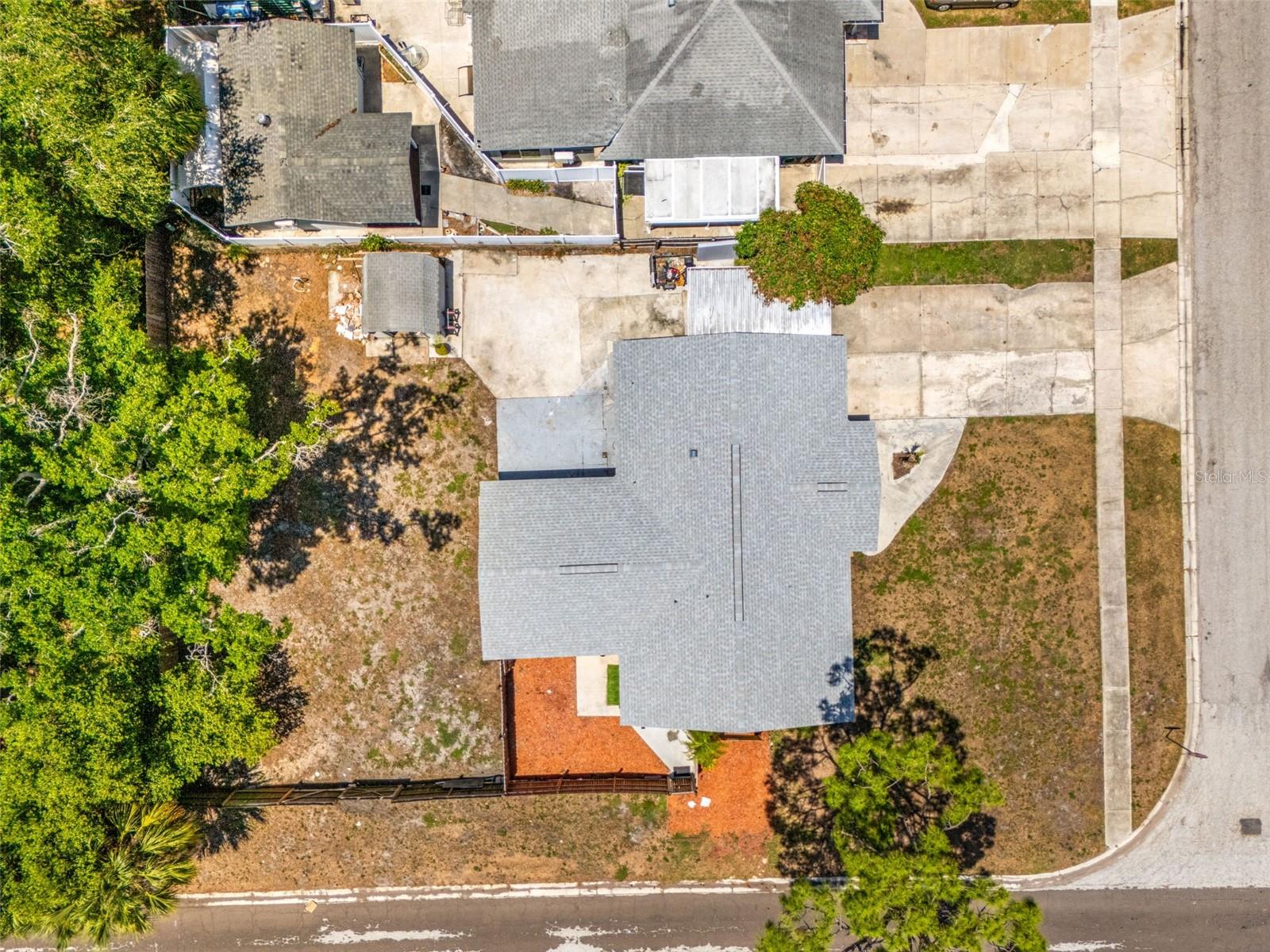 6802 CRESTHILL CT, TAMPA, FL, 33615
