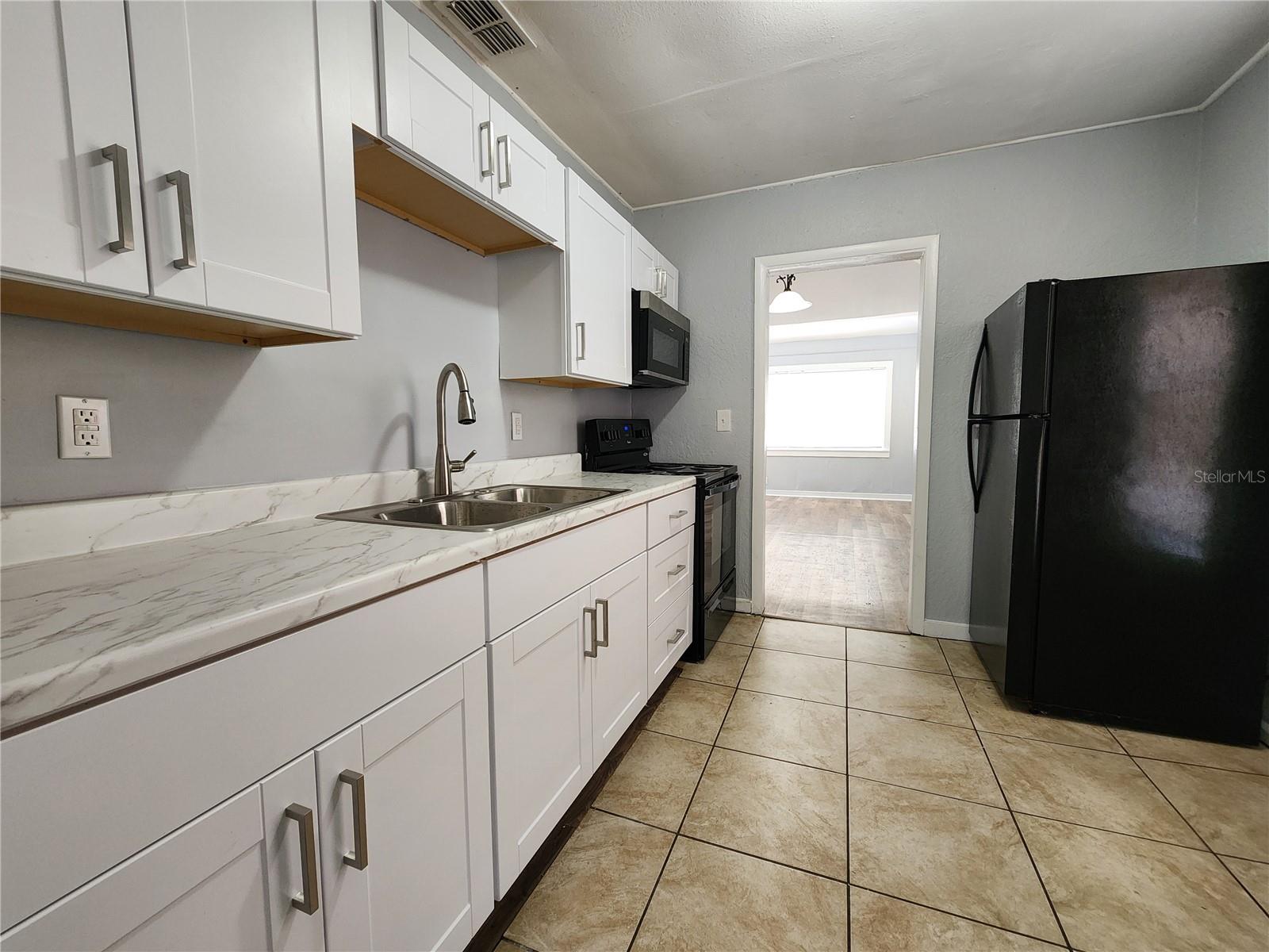 9037 6TH AVE, JACKSONVILLE, FL, 32208