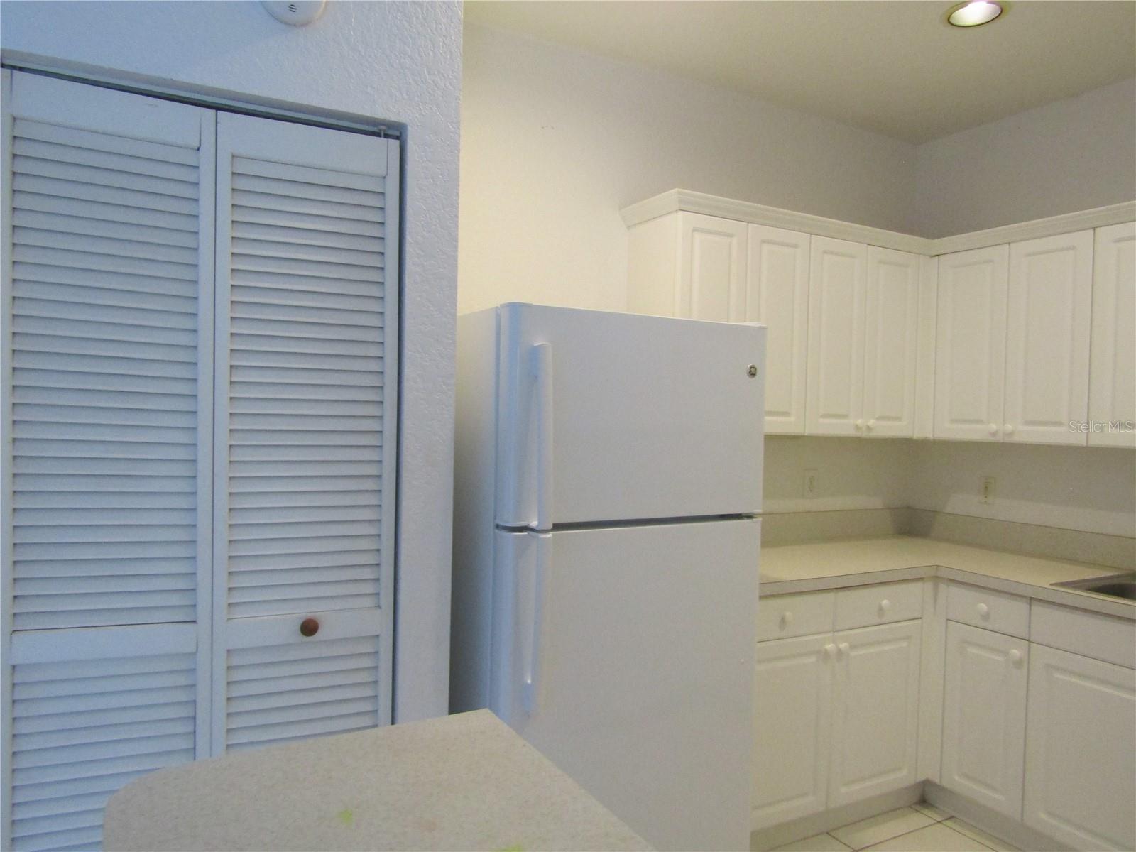 3966 MEDITERRANEA CIR #421, SARASOTA, FL, 34233