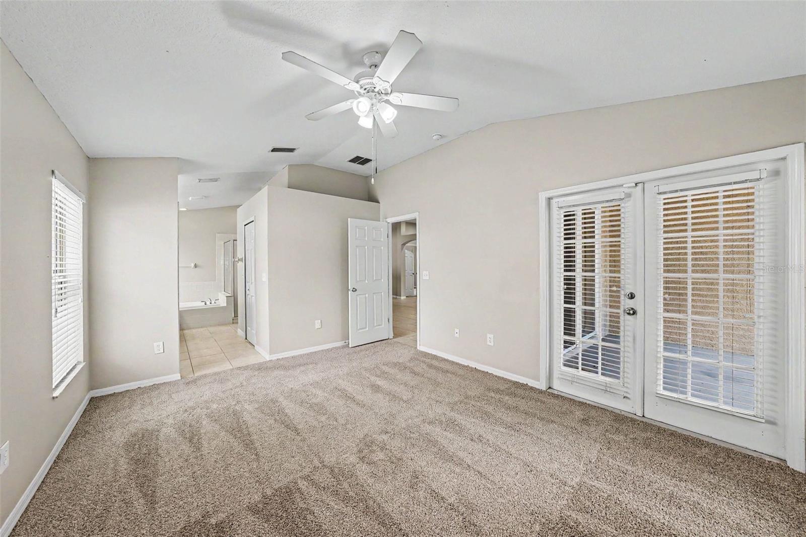 15950 LEATHERLEAF LN, LAND O LAKES, FL, 34638