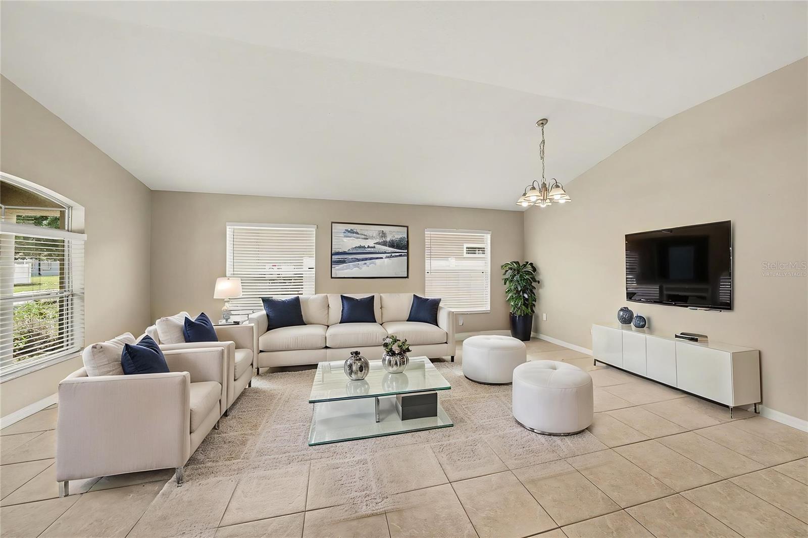 15950 LEATHERLEAF LN, LAND O LAKES, FL, 34638