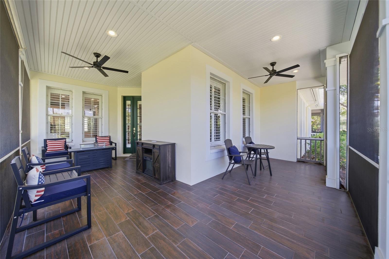 5610 GOLDEN ISLES DR, APOLLO BEACH, FL, 33572