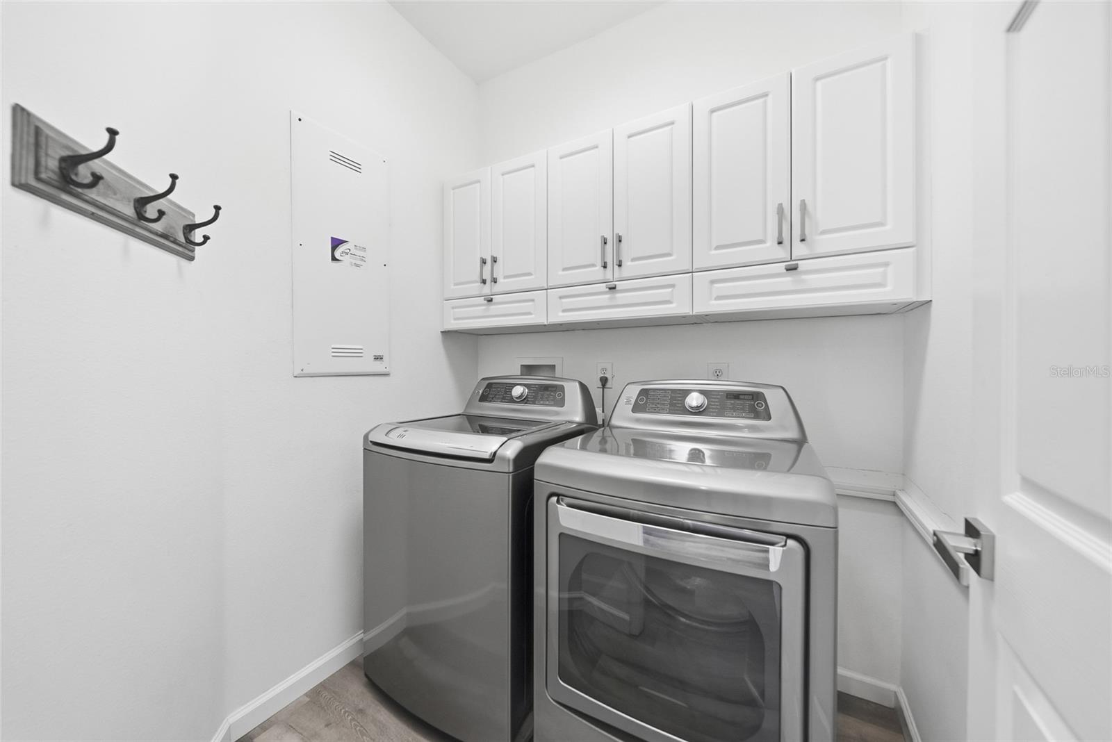 5610 GOLDEN ISLES DR, APOLLO BEACH, FL, 33572