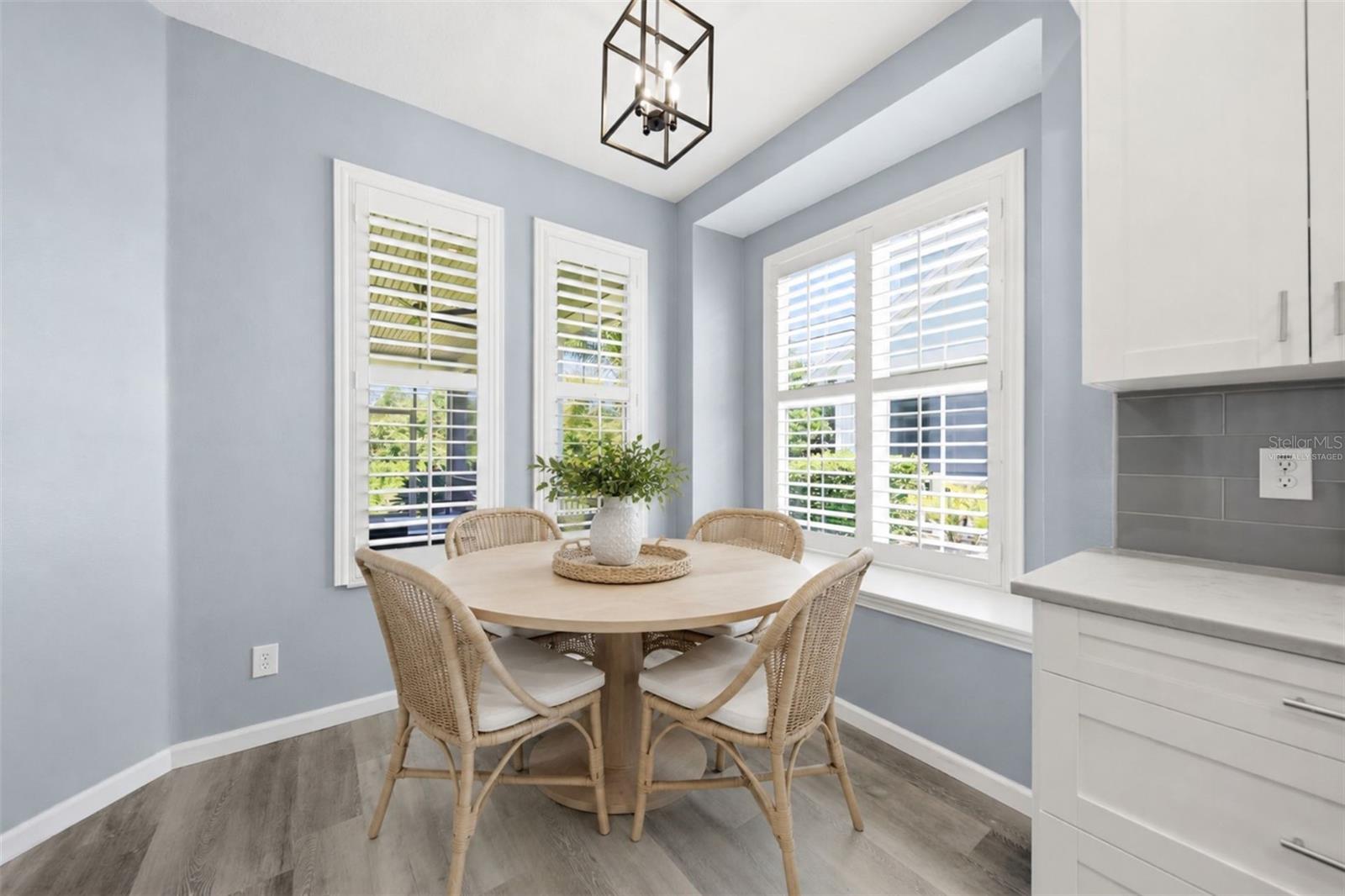 5610 GOLDEN ISLES DR, APOLLO BEACH, FL, 33572