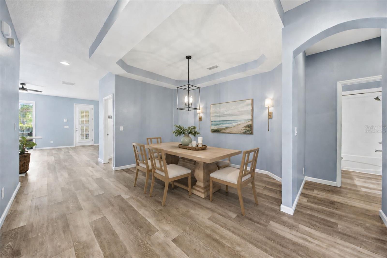 5610 GOLDEN ISLES DR, APOLLO BEACH, FL, 33572