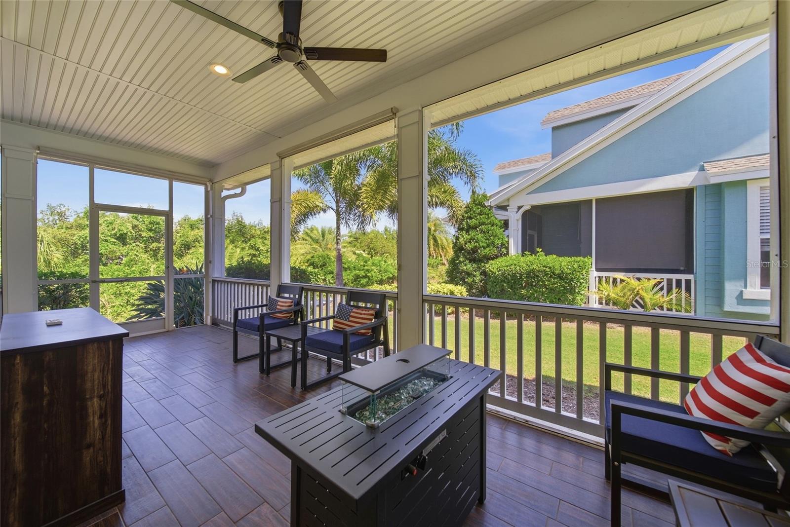 5610 GOLDEN ISLES DR, APOLLO BEACH, FL, 33572