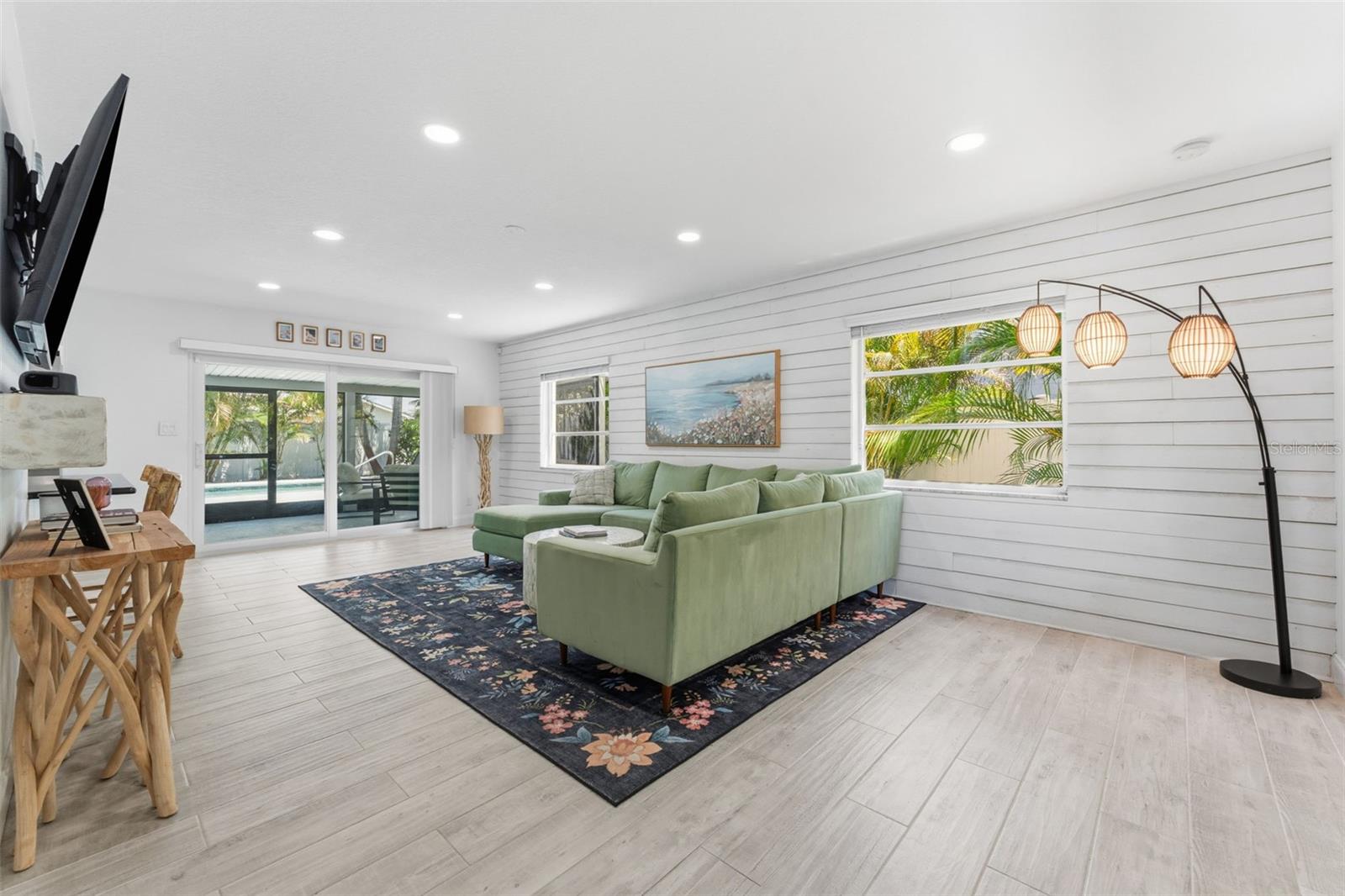 2701 67TH WAY N, ST PETERSBURG, FL, 33710