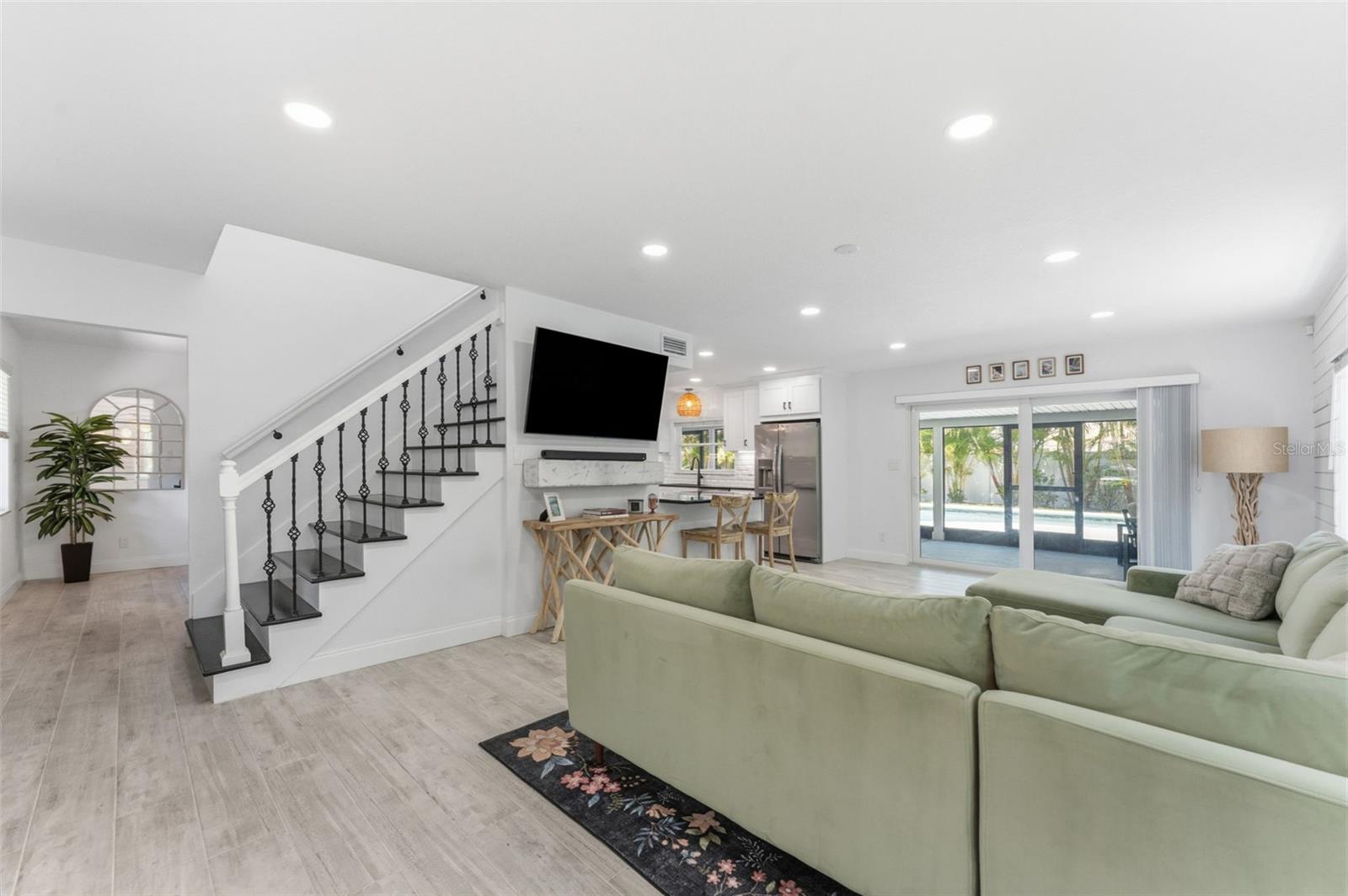 2701 67TH WAY N, ST PETERSBURG, FL, 33710