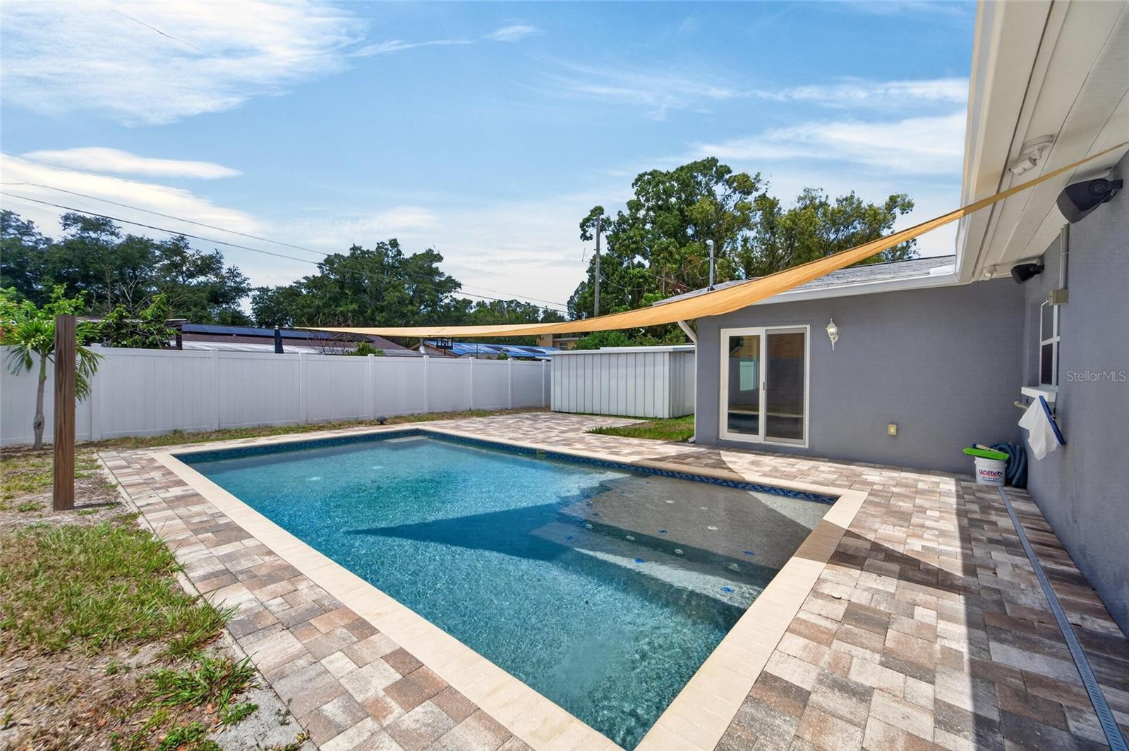 6670 26TH WAY N, ST PETERSBURG, FL, 33703