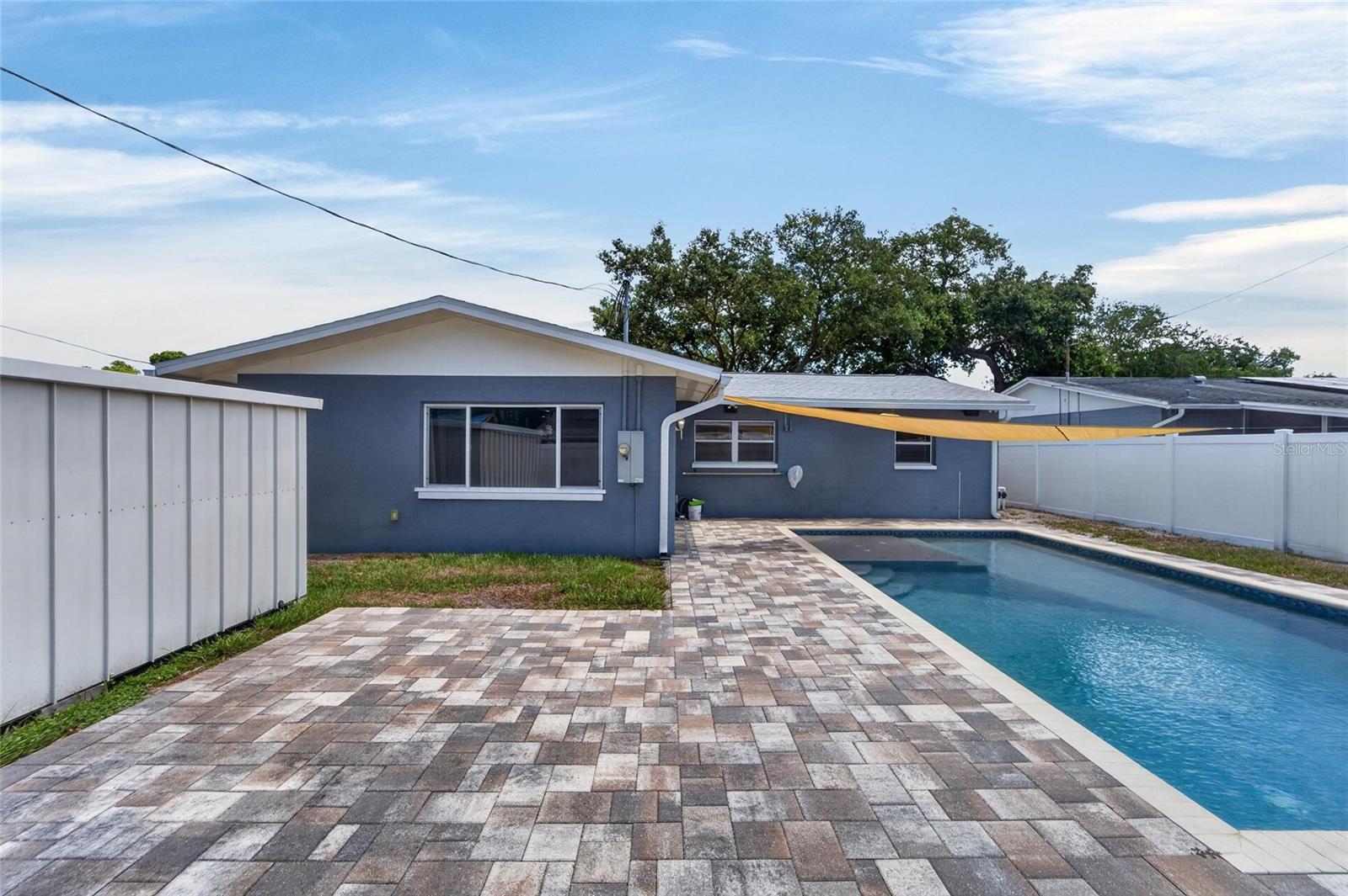 6670 26TH WAY N, ST PETERSBURG, FL, 33703