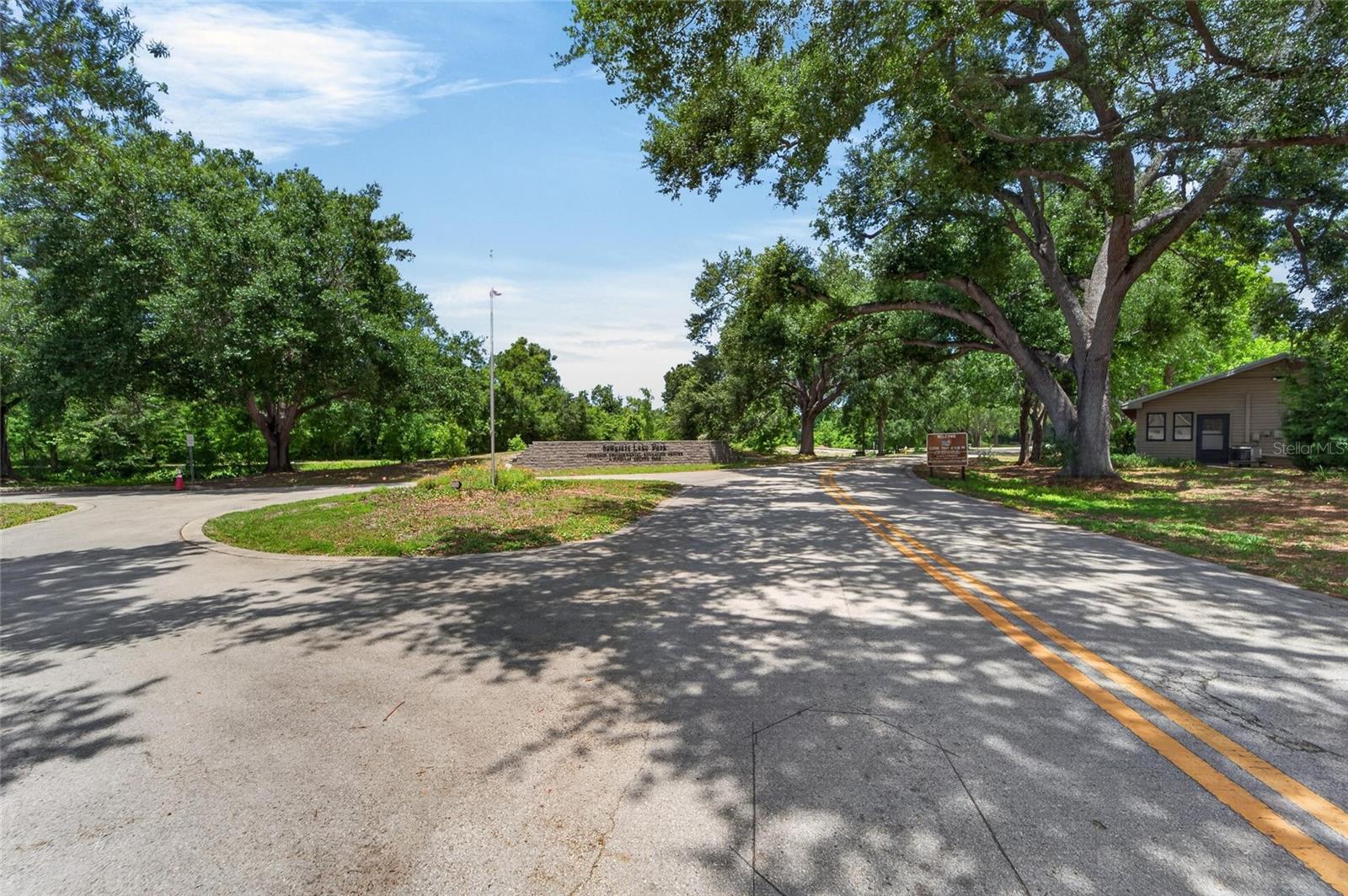 6670 26TH WAY N, ST PETERSBURG, FL, 33703