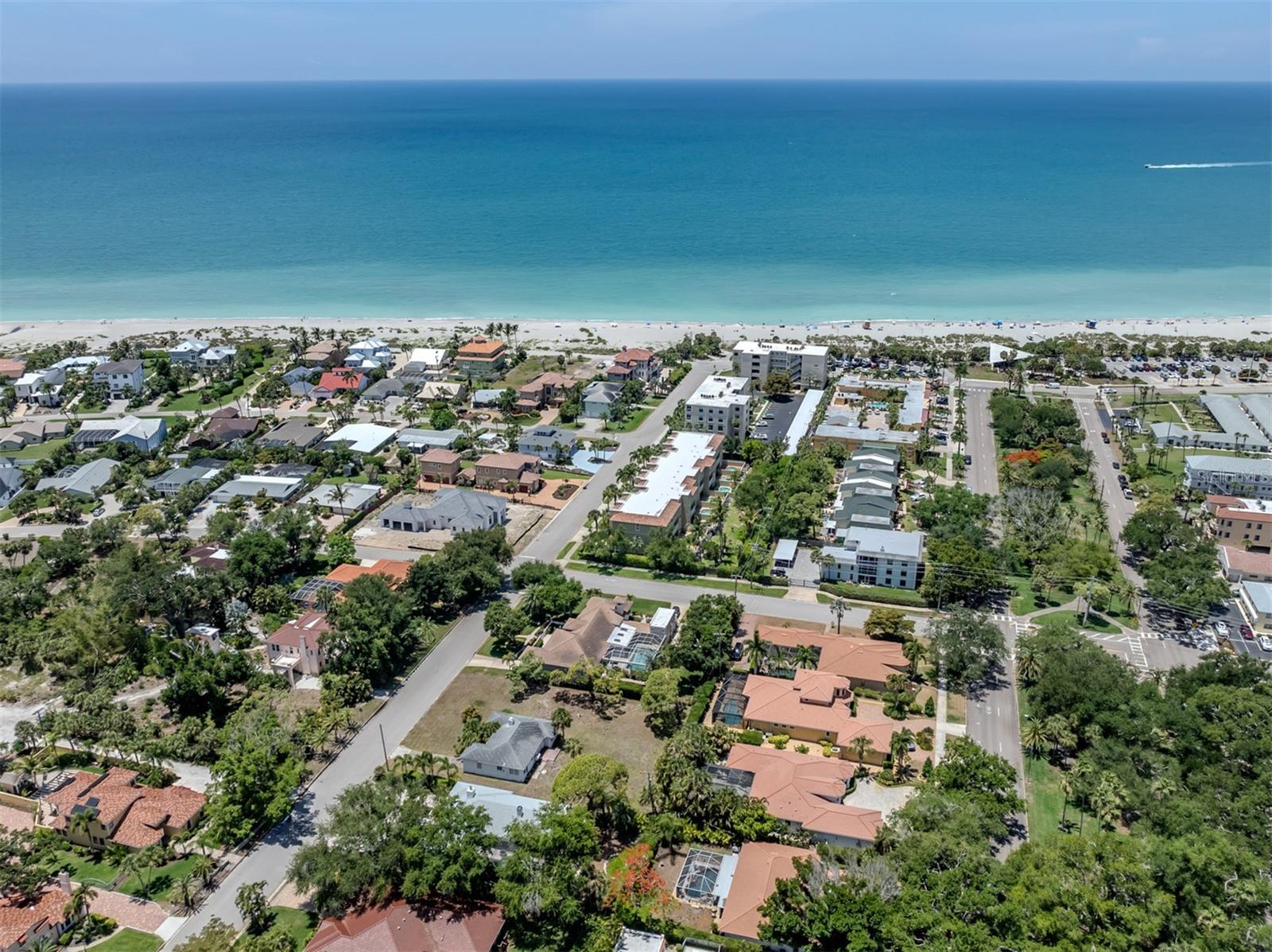 628 GRANADA AVE, VENICE, FL, 34285