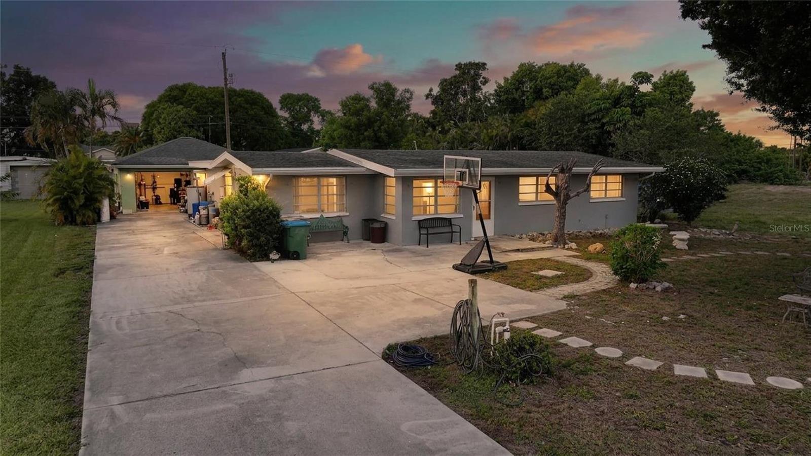 1201 ALABAR LN, CAPE CORAL, FL, 33909