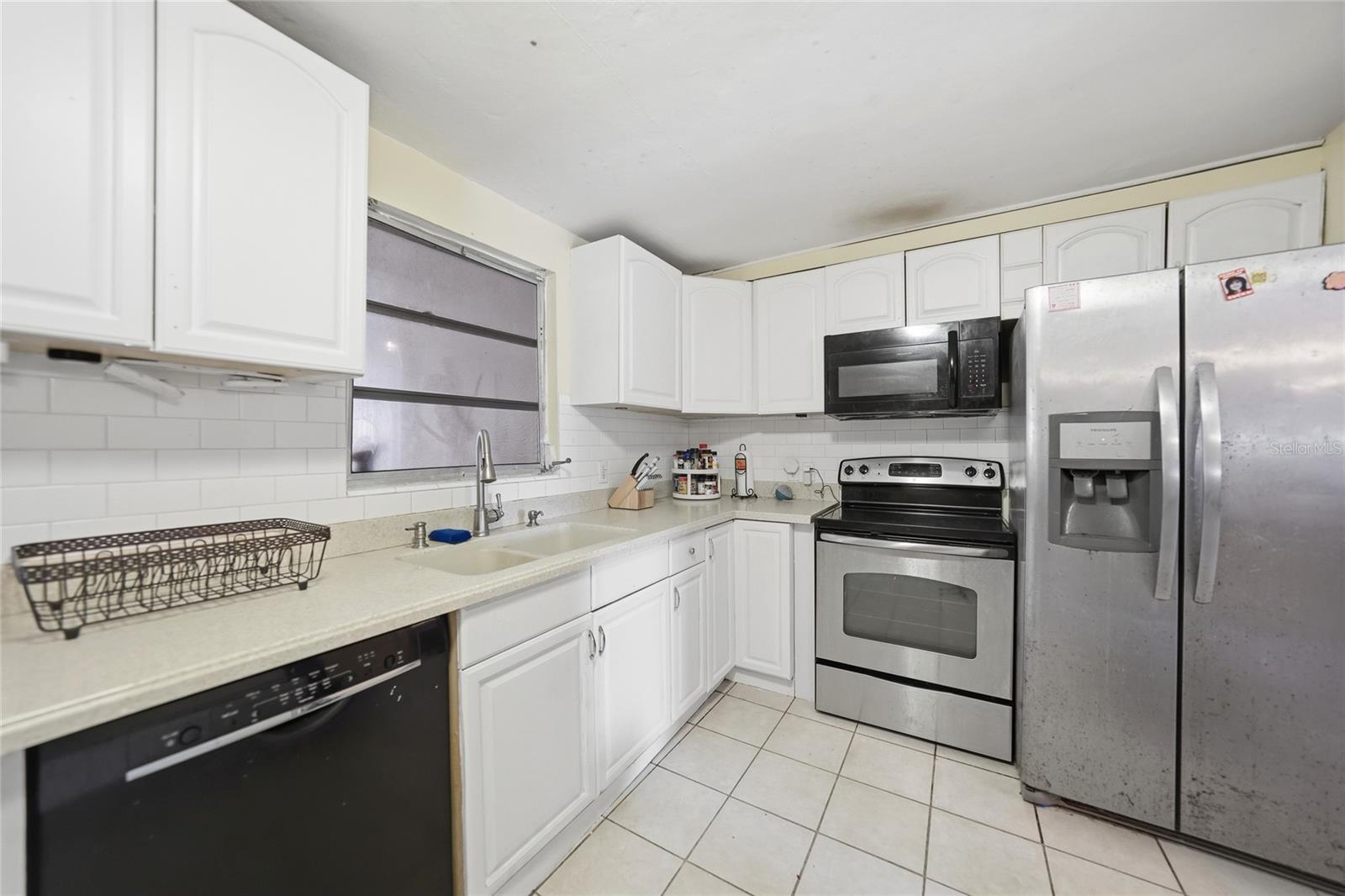 1201 ALABAR LN, CAPE CORAL, FL, 33909