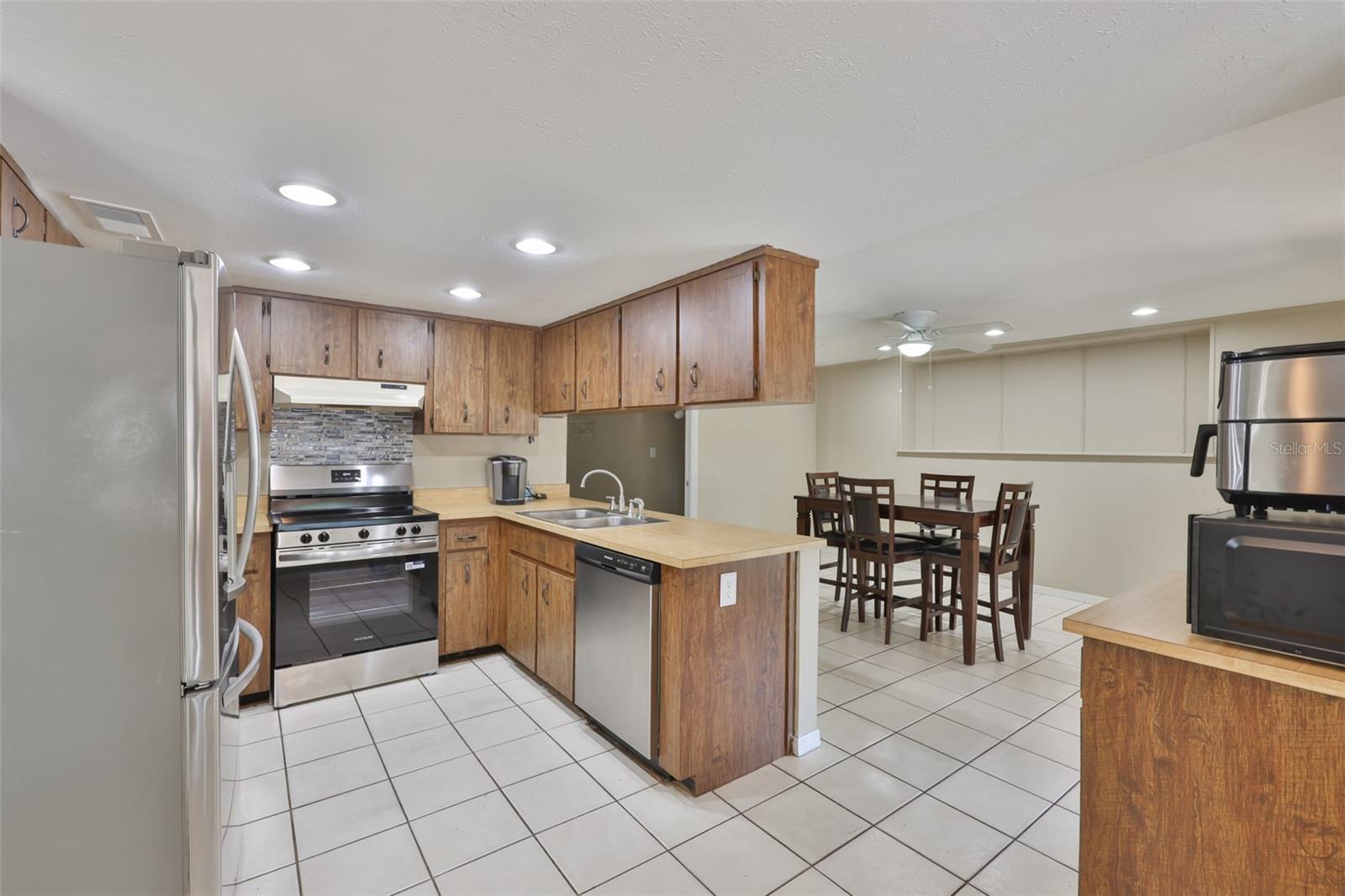 2824 BELLWOOD DR, BRANDON, FL, 33511