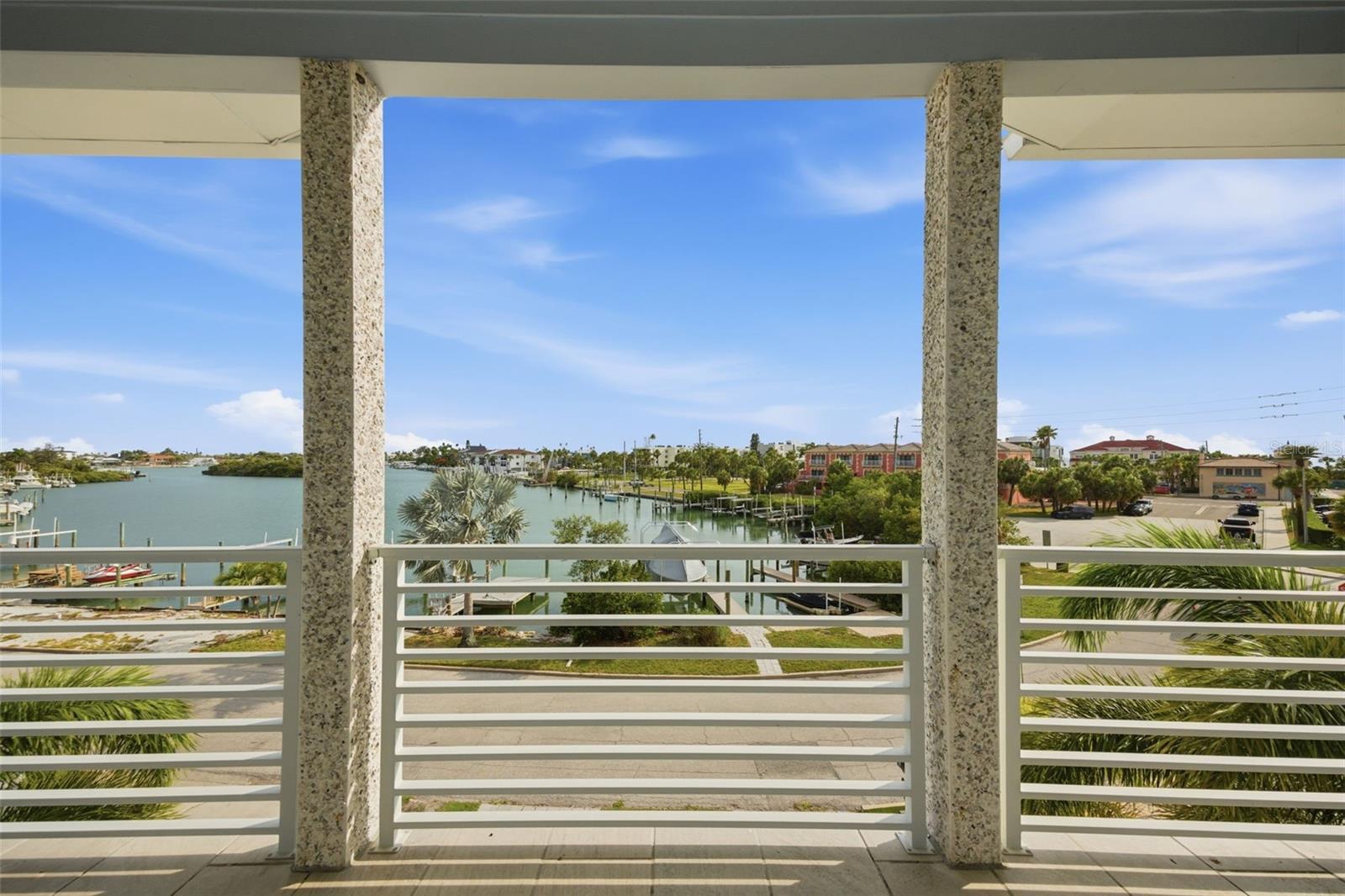 3313 W MARITANA DR, ST PETE BEACH, FL, 33706