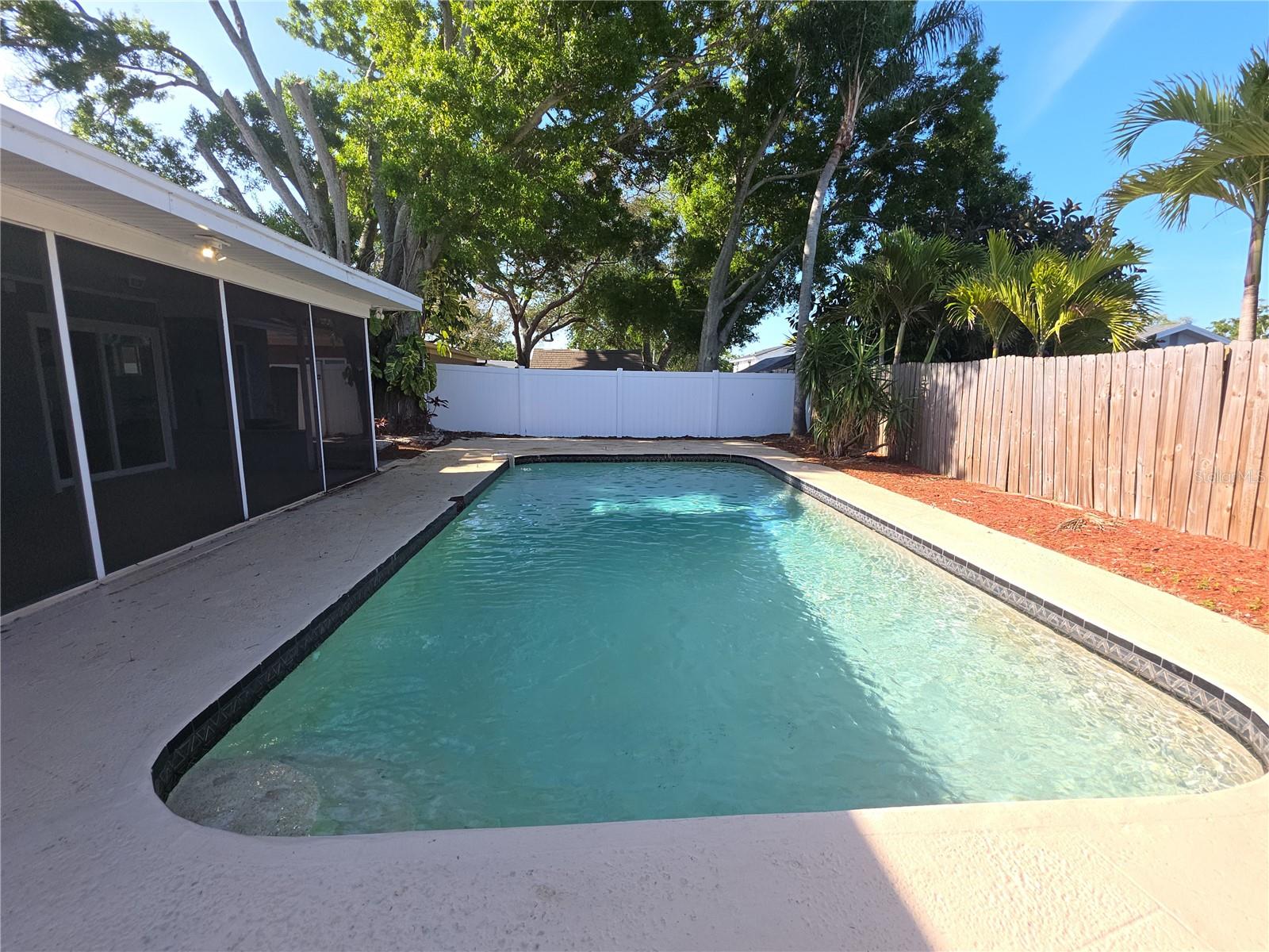 8990 123RD WAY, SEMINOLE, FL, 33772