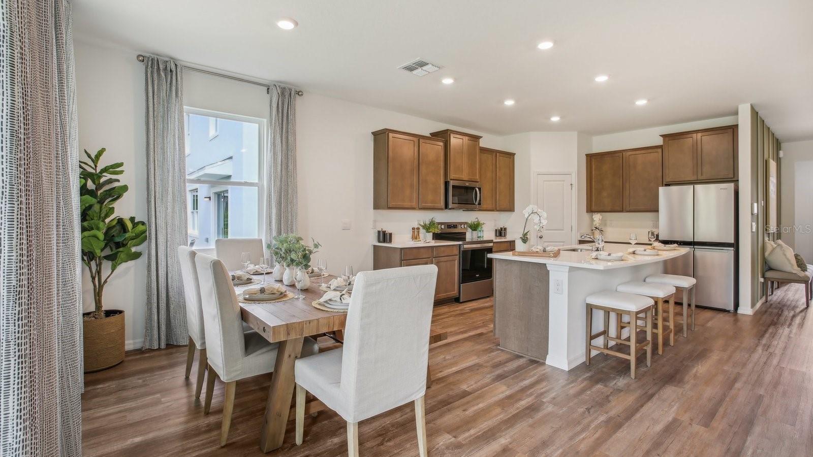 36198 HILLRIDGE TRL, ZEPHYRHILLS, FL, 33541