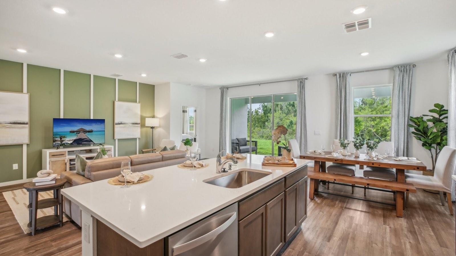 36198 HILLRIDGE TRL, ZEPHYRHILLS, FL, 33541