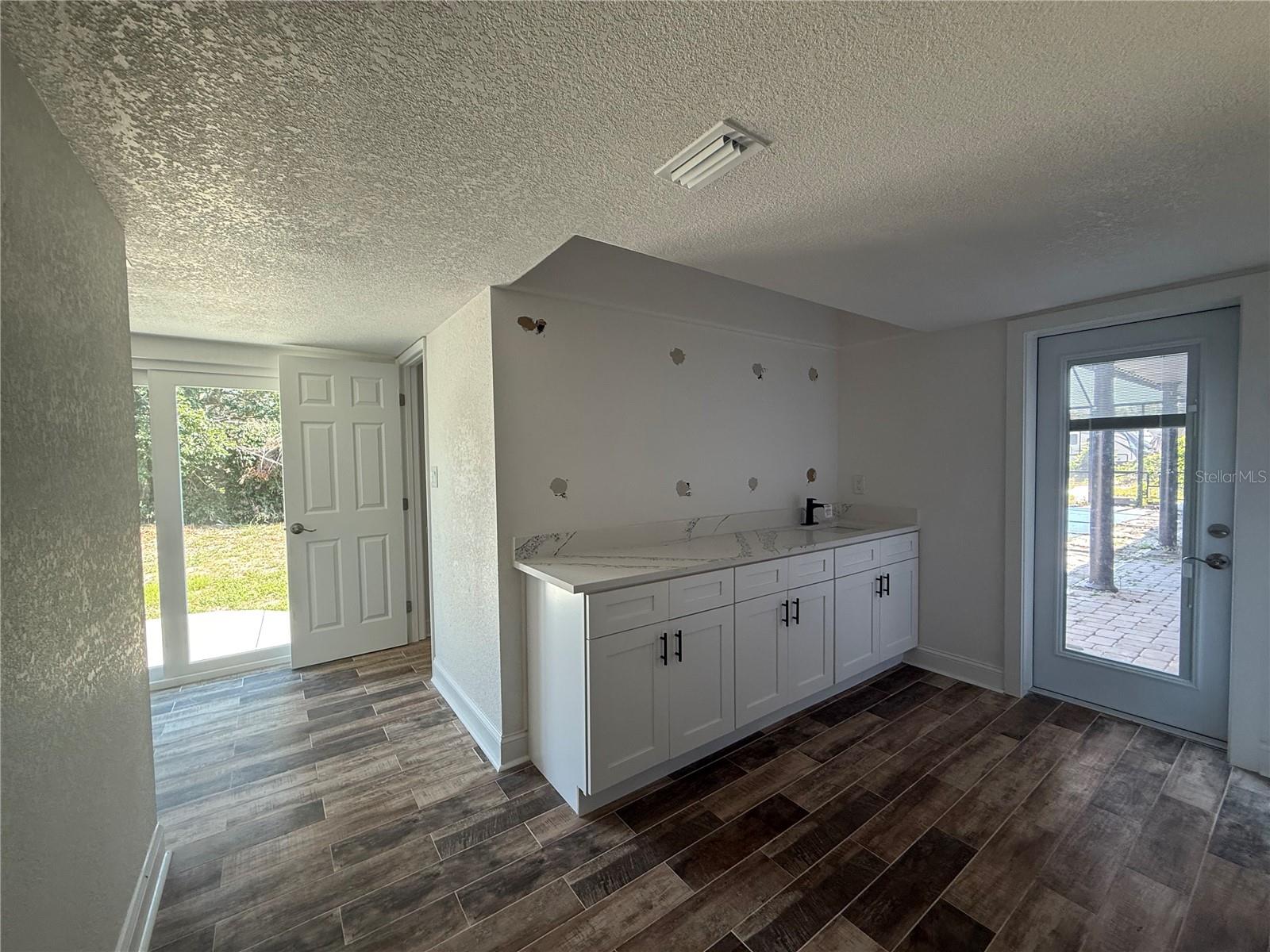 910 RIVER RAPIDS AVE, BRANDON, FL, 33511