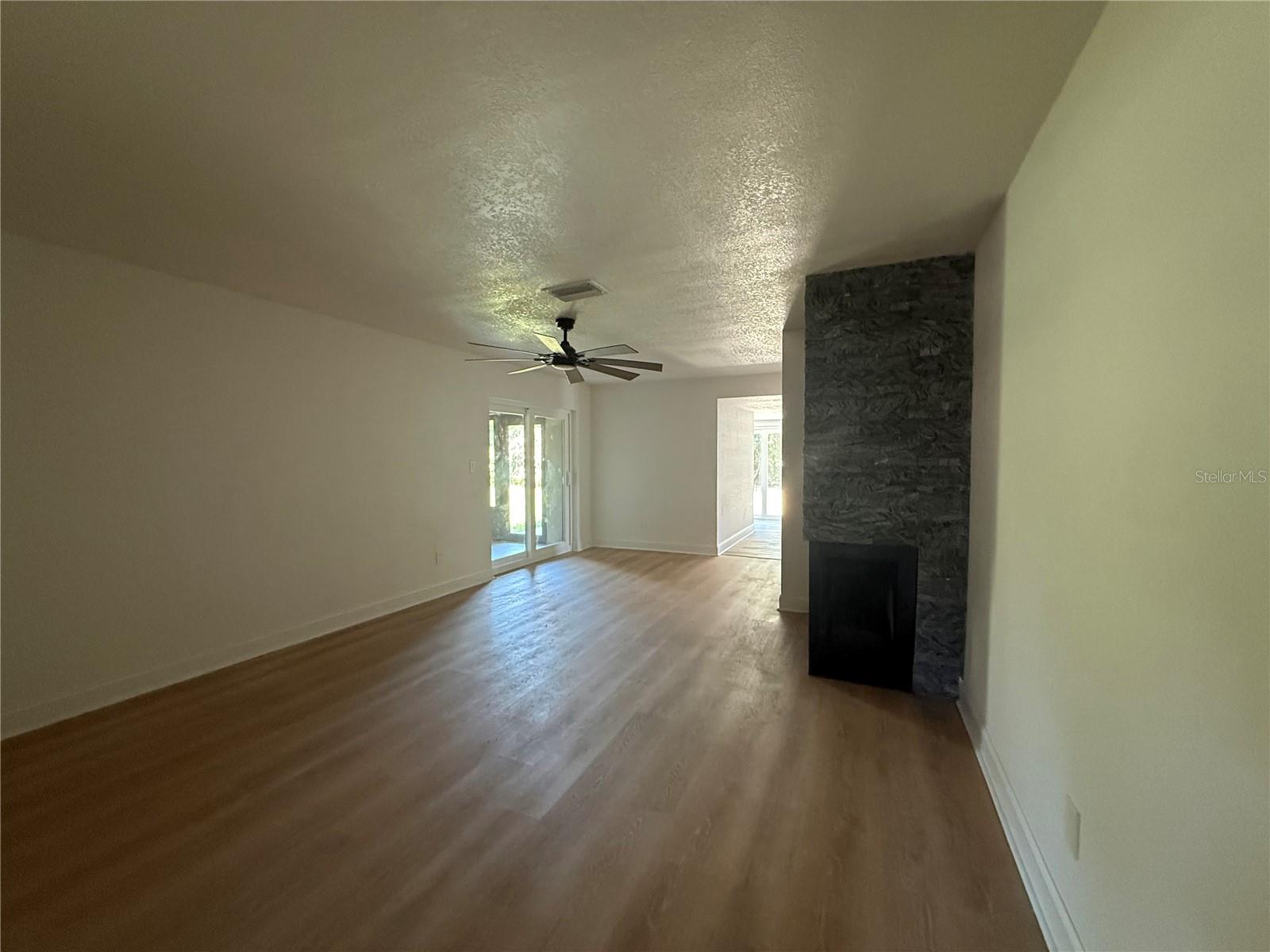 910 RIVER RAPIDS AVE, BRANDON, FL, 33511