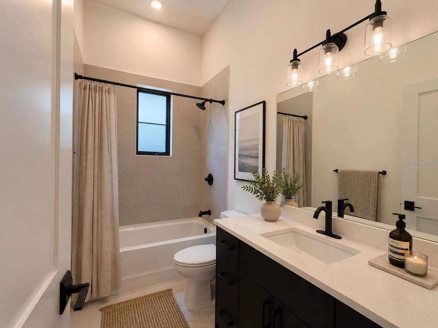 100 36TH ST N #1C, ST PETERSBURG, FL, 33713