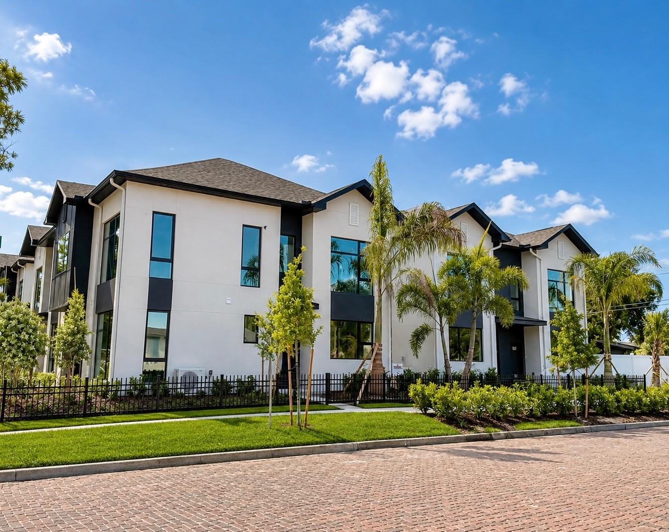 100 36TH ST N #1C, ST PETERSBURG, FL, 33713