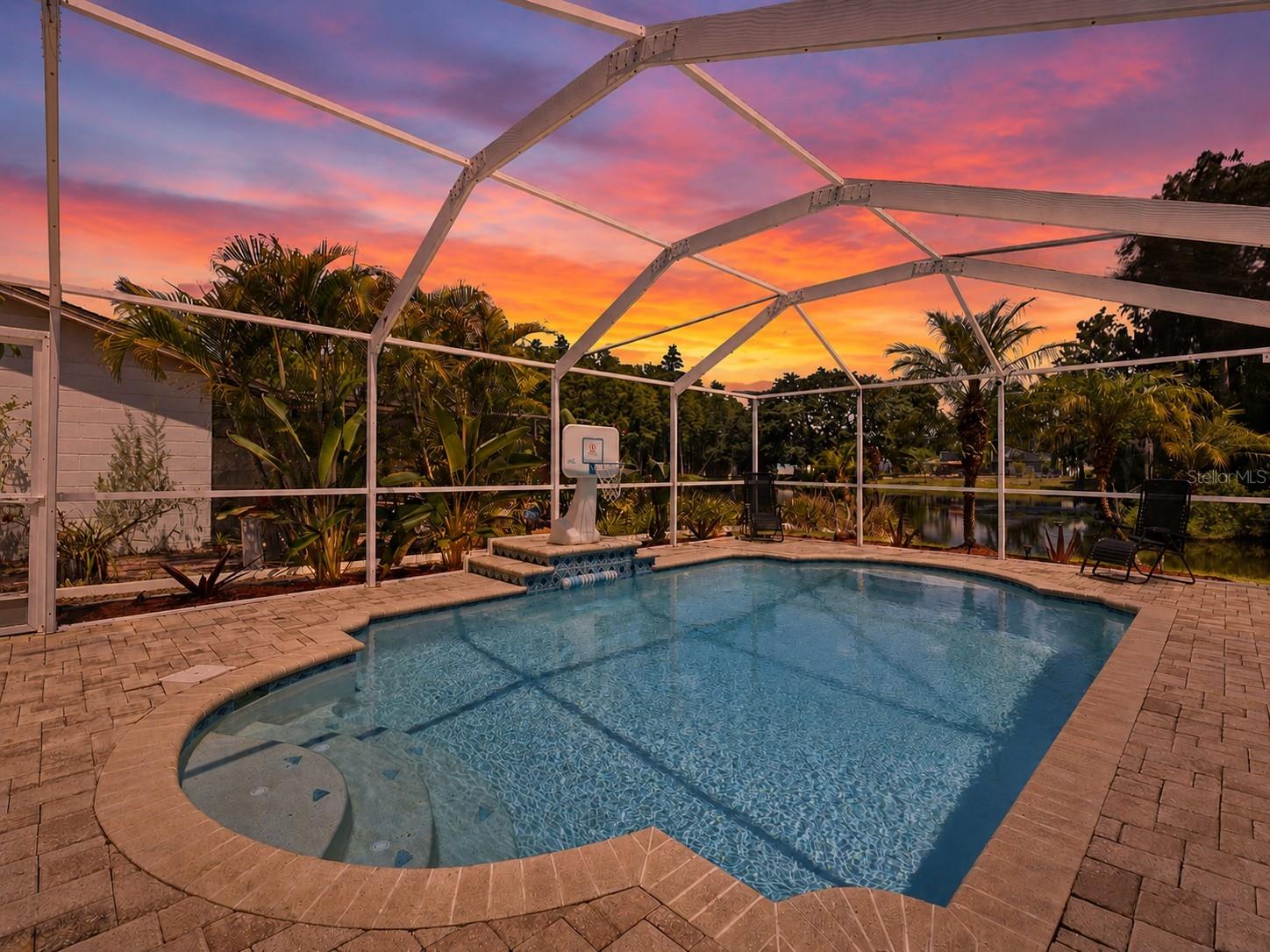 6640 WINDING OAK DR, TAMPA, FL, 33625