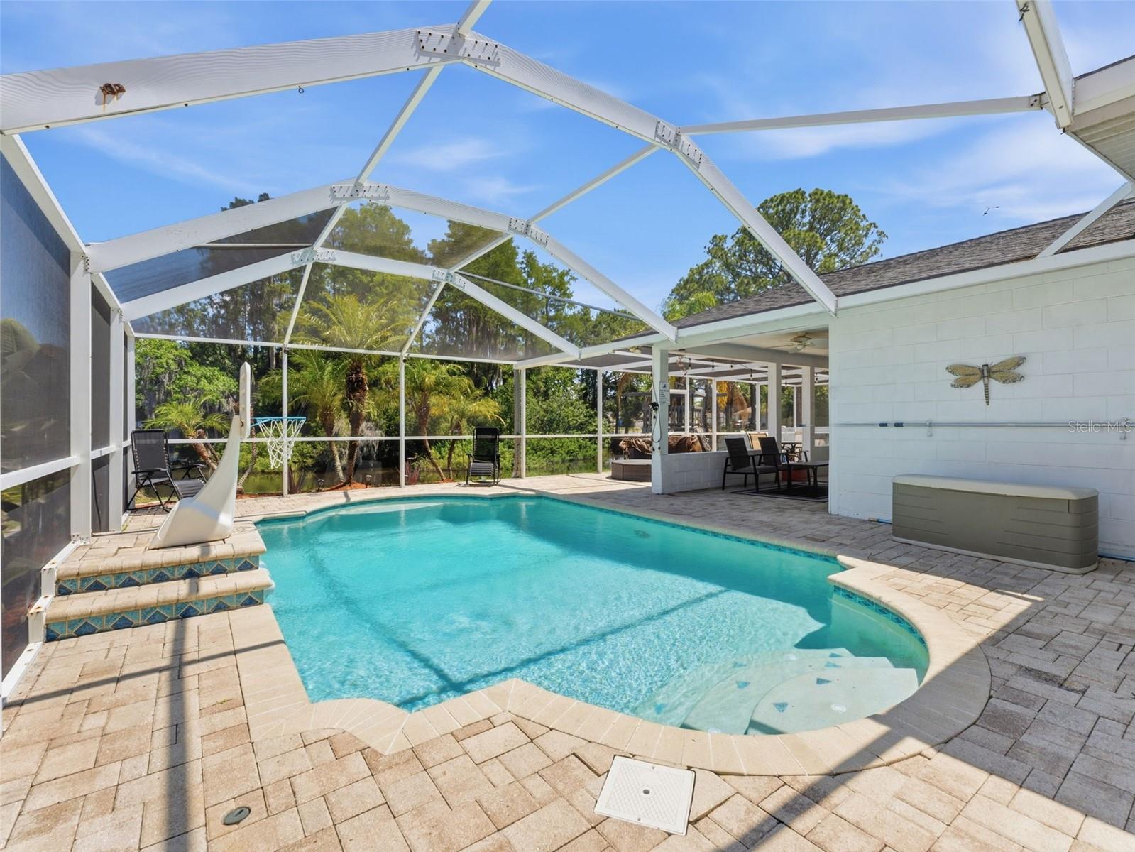 6640 WINDING OAK DR, TAMPA, FL, 33625
