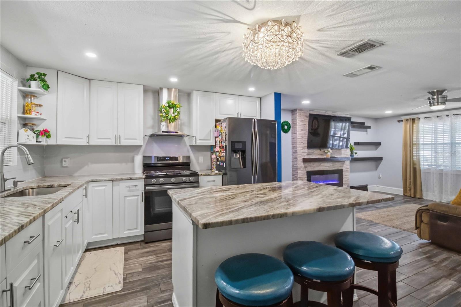 5727 11TH ST E, BRADENTON, FL, 34203