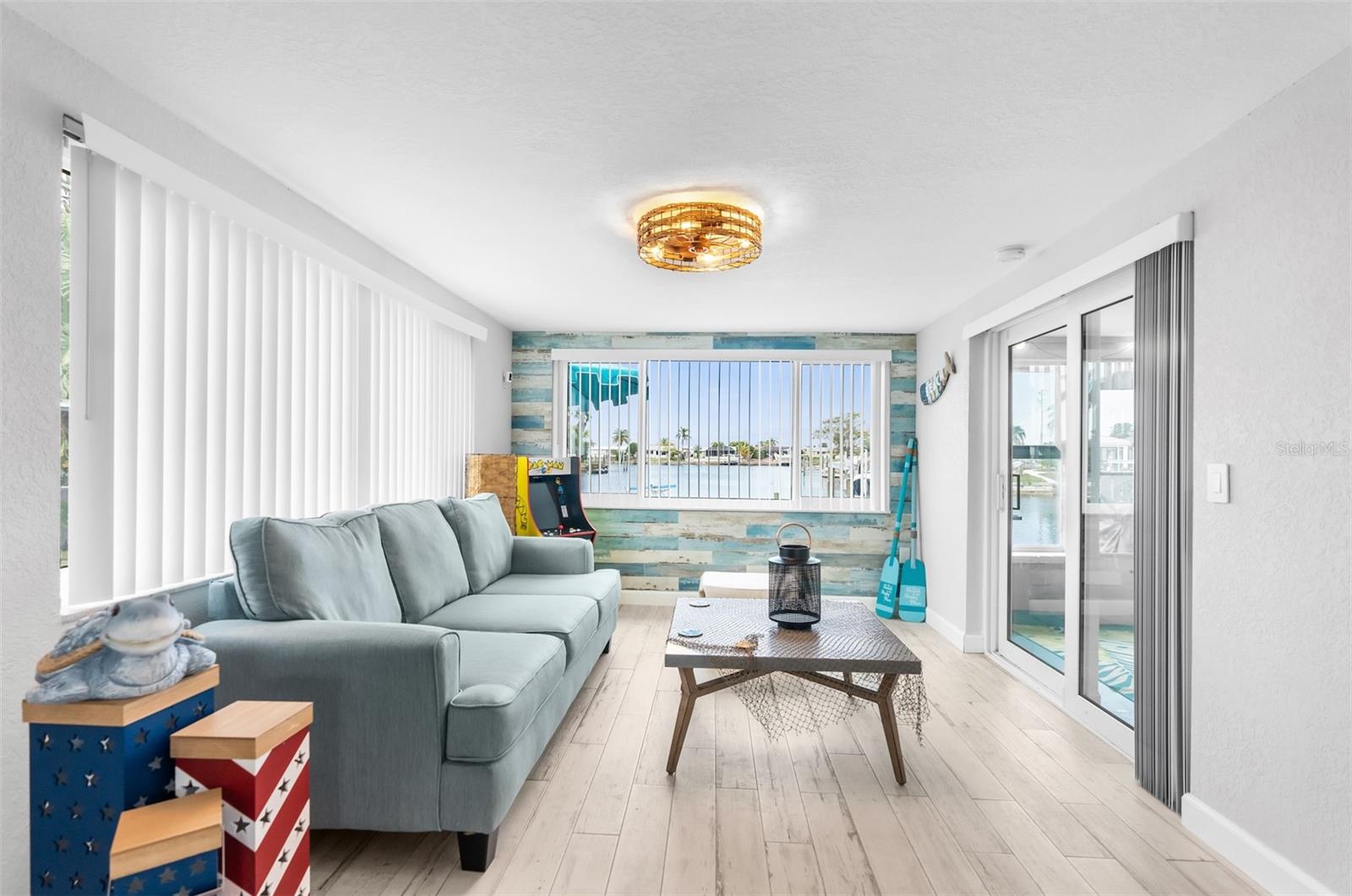 12535 3RD ISLE, HUDSON, FL, 34667