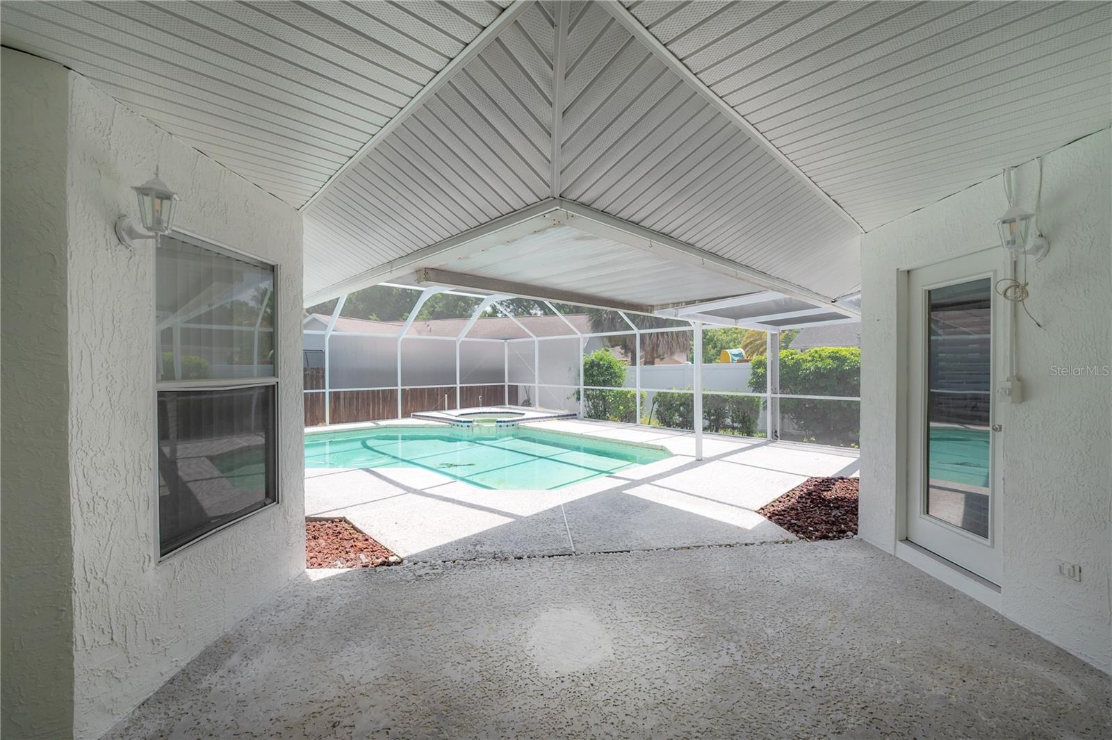 15121 HEATHRIDGE DR, TAMPA, FL, 33625