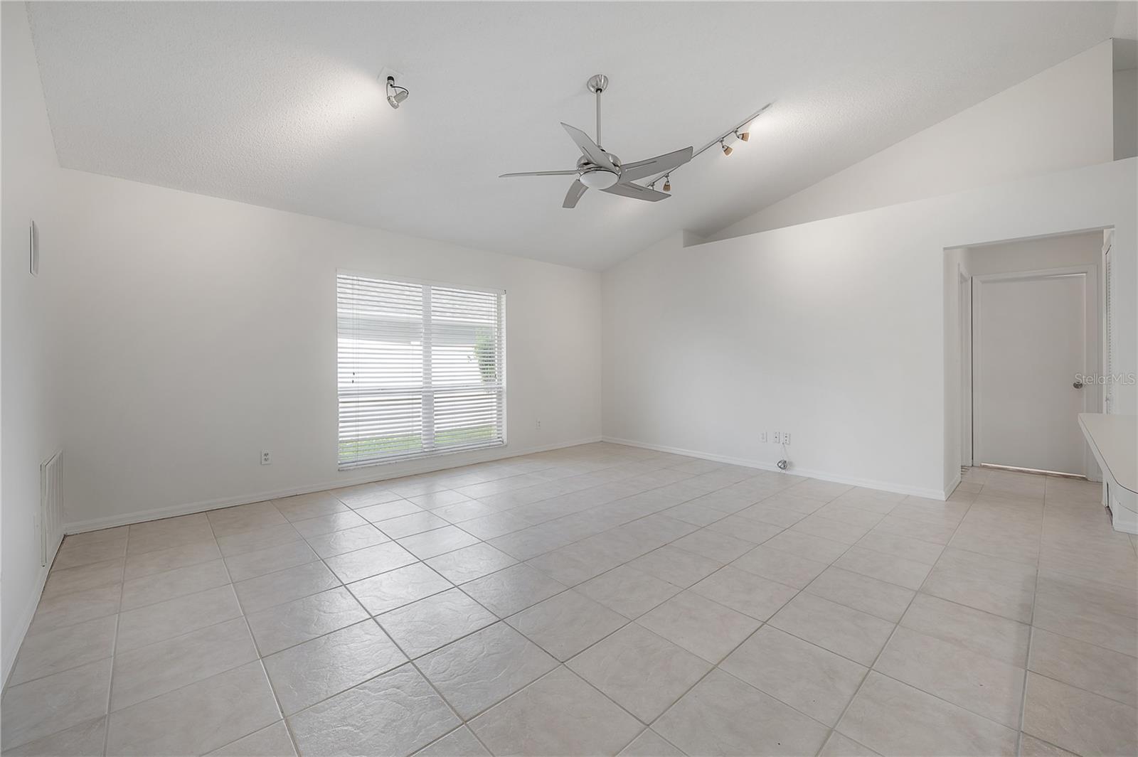 15121 HEATHRIDGE DR, TAMPA, FL, 33625